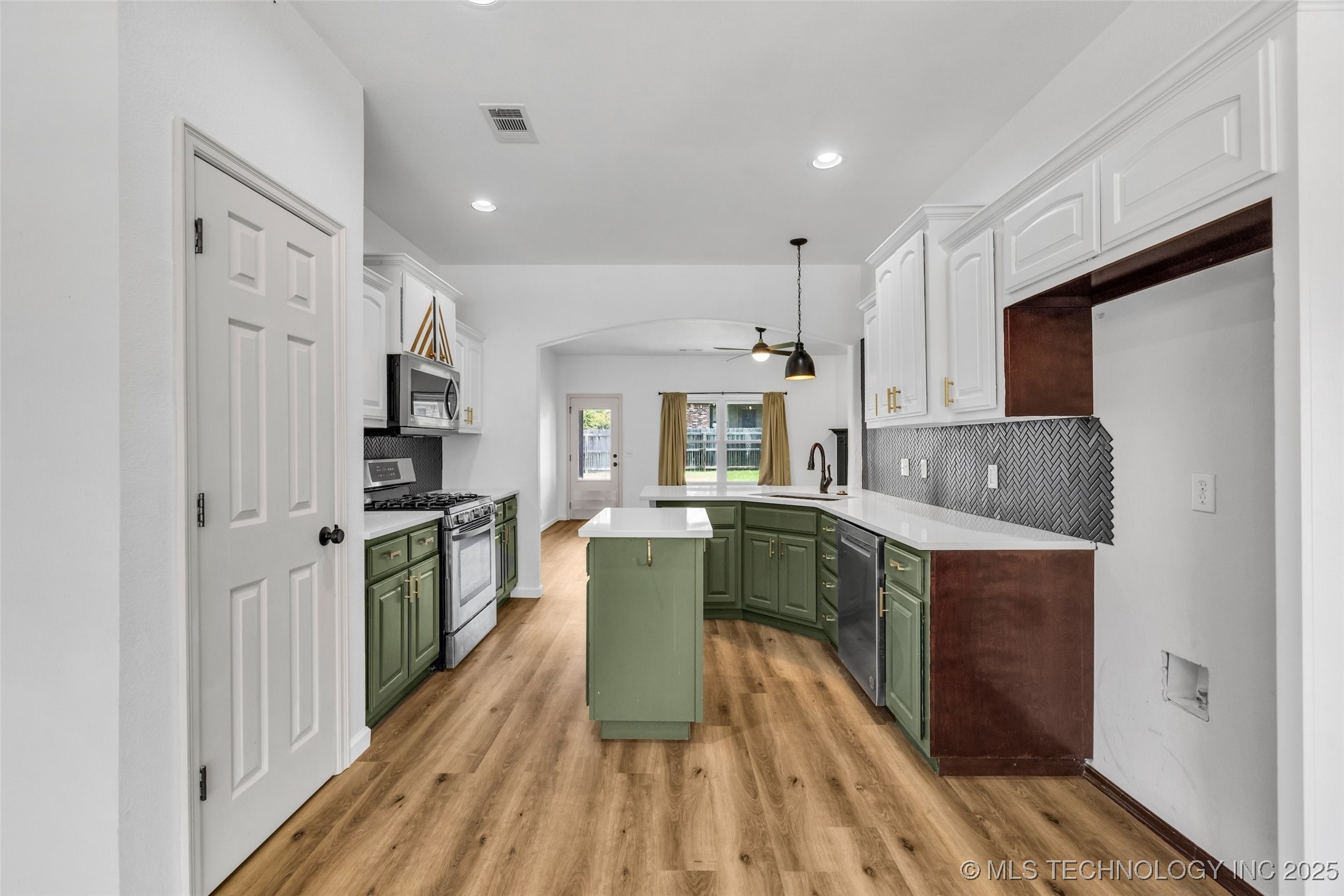 2405 13th Street Property Photo 10