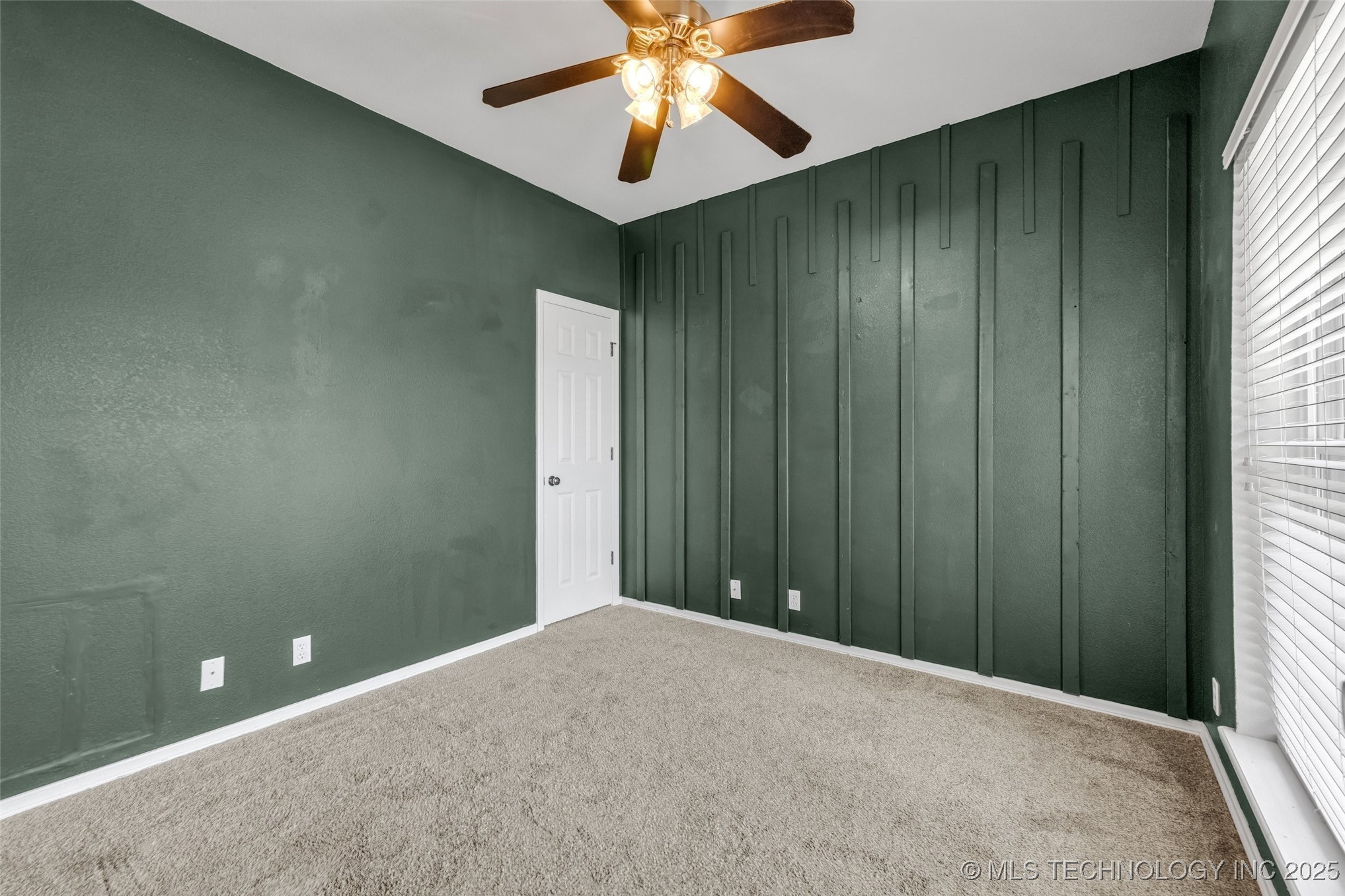 2405 13th Street Property Photo 22