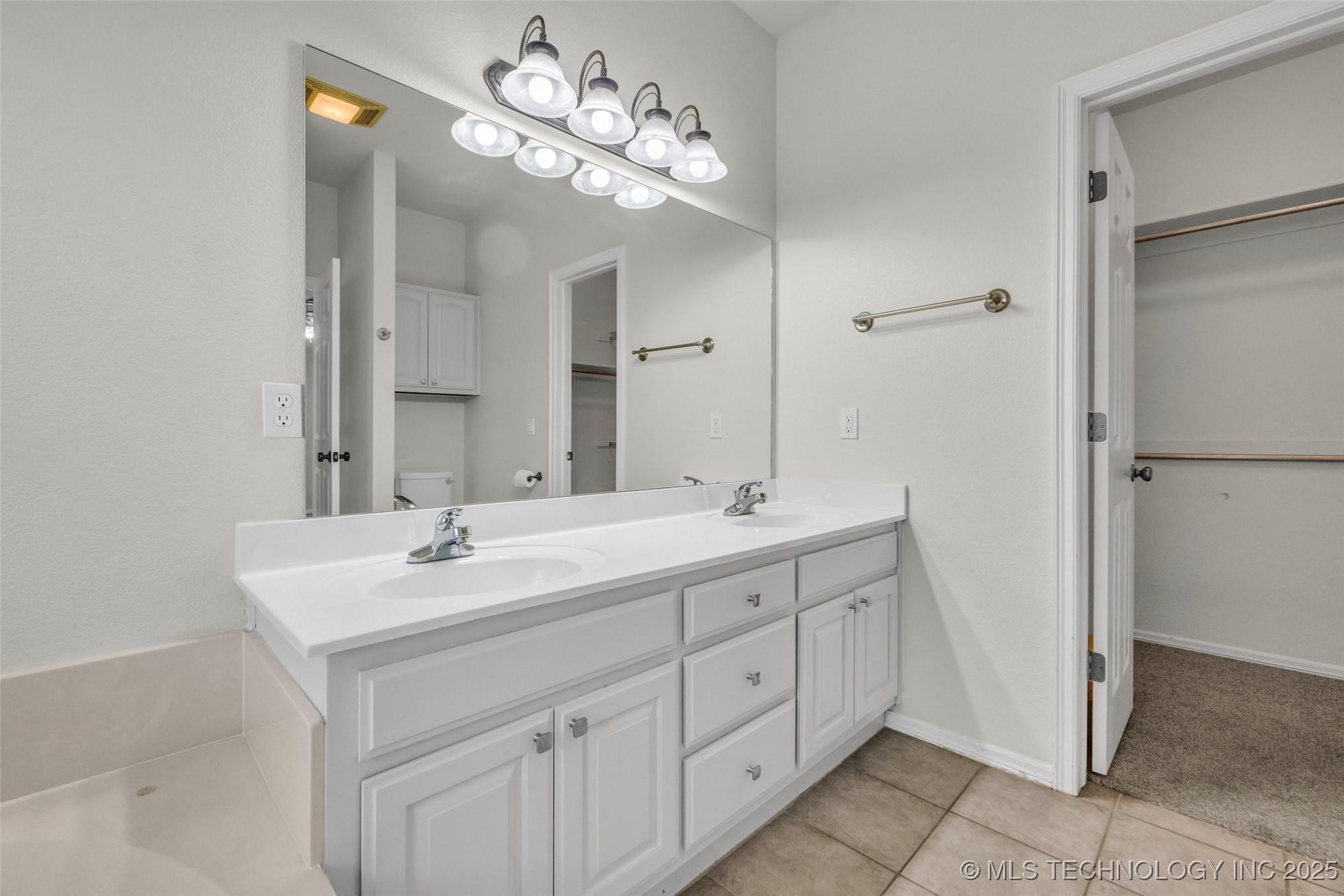 2405 13th Street Property Photo 32
