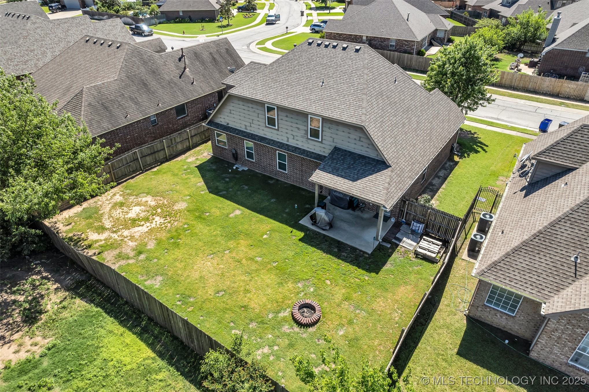 2405 13th Street Property Photo 55