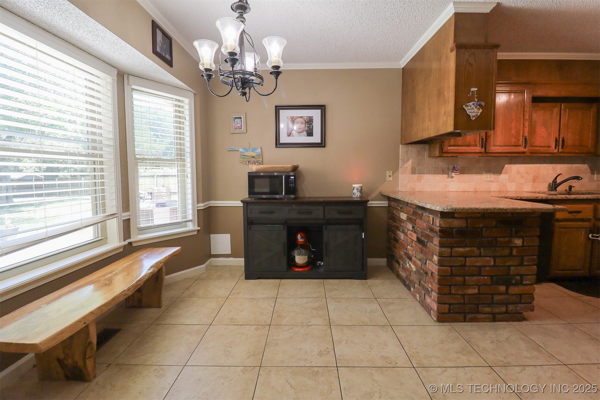 10458 Ashford Court Property Photo 16