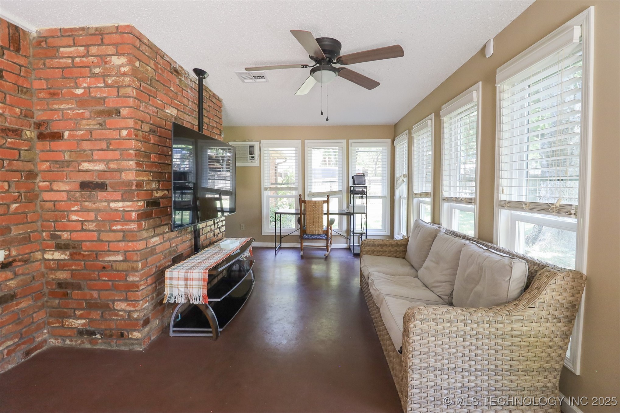 10458 Ashford Court Property Photo 21