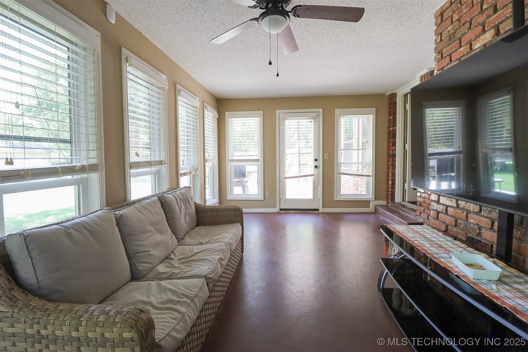 10458 Ashford Court Property Photo 22