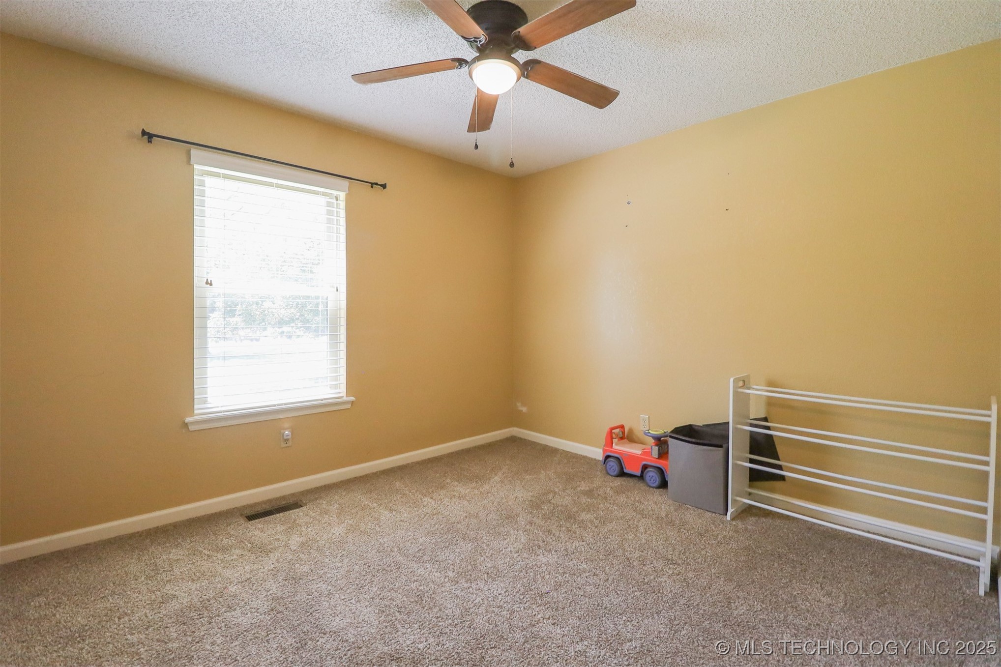 10458 Ashford Court Property Photo 30