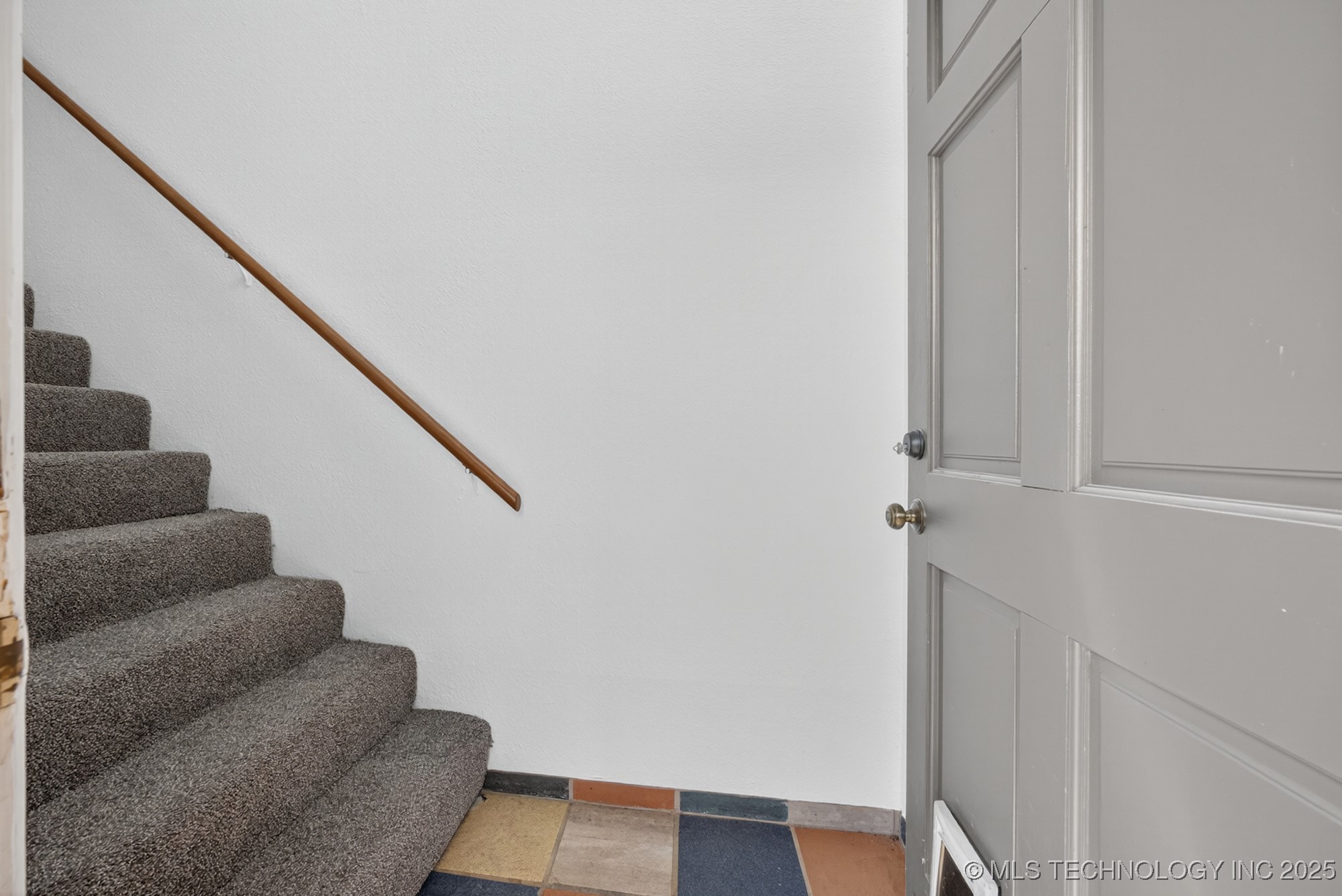 6524 S Memorial Drive 16e Property Photo 6