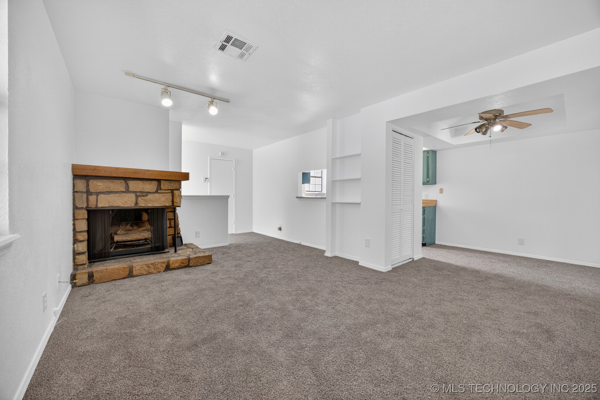 6524 S Memorial Drive 16e Property Photo 10