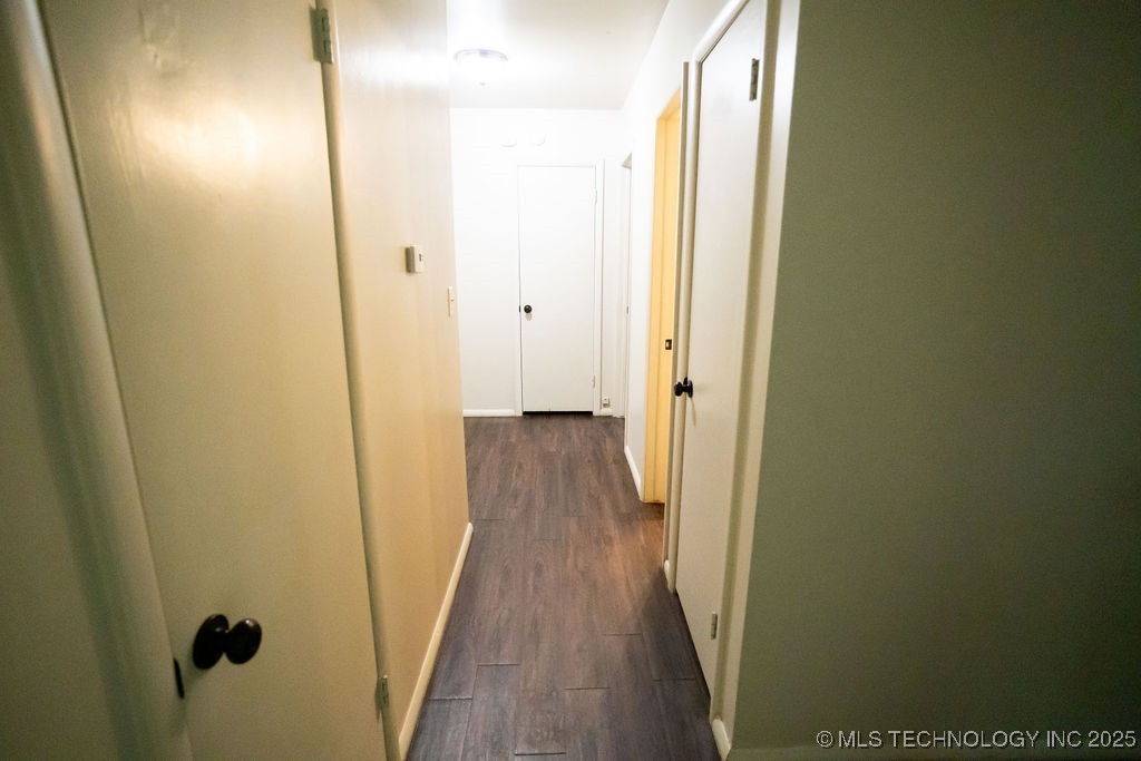 509 N Village Place Property Photo 21