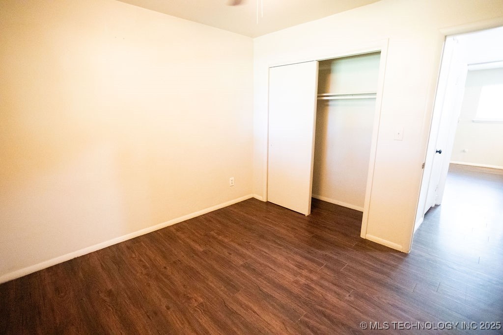 509 N Village Place Property Photo 32
