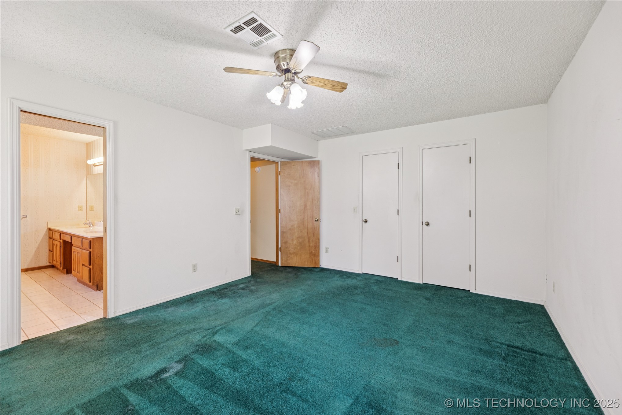 2525 W Ithica Street Property Photo 13
