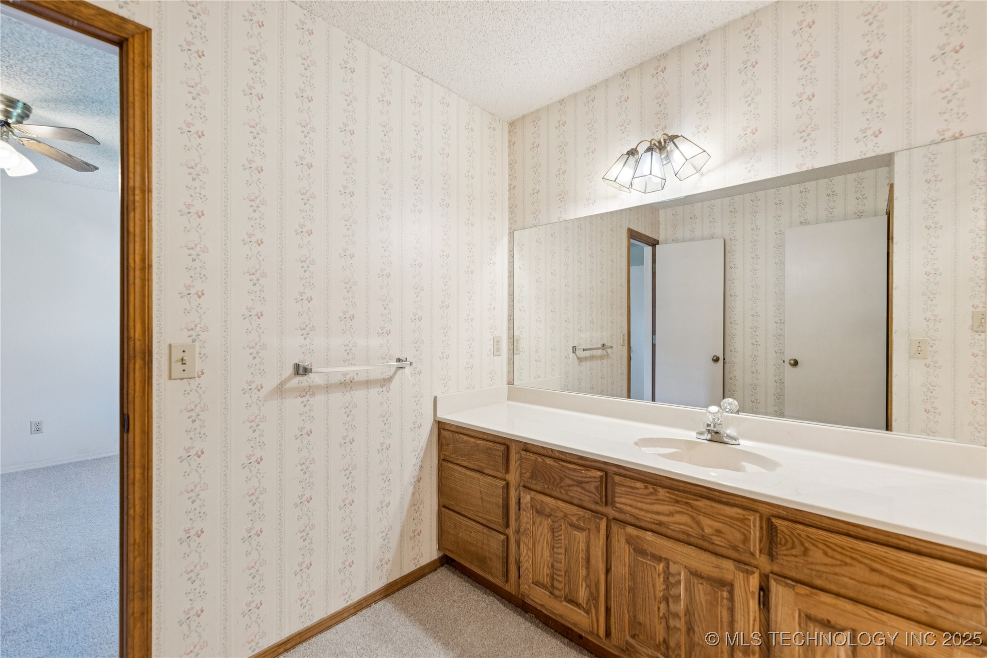 2525 W Ithica Street Property Photo 20
