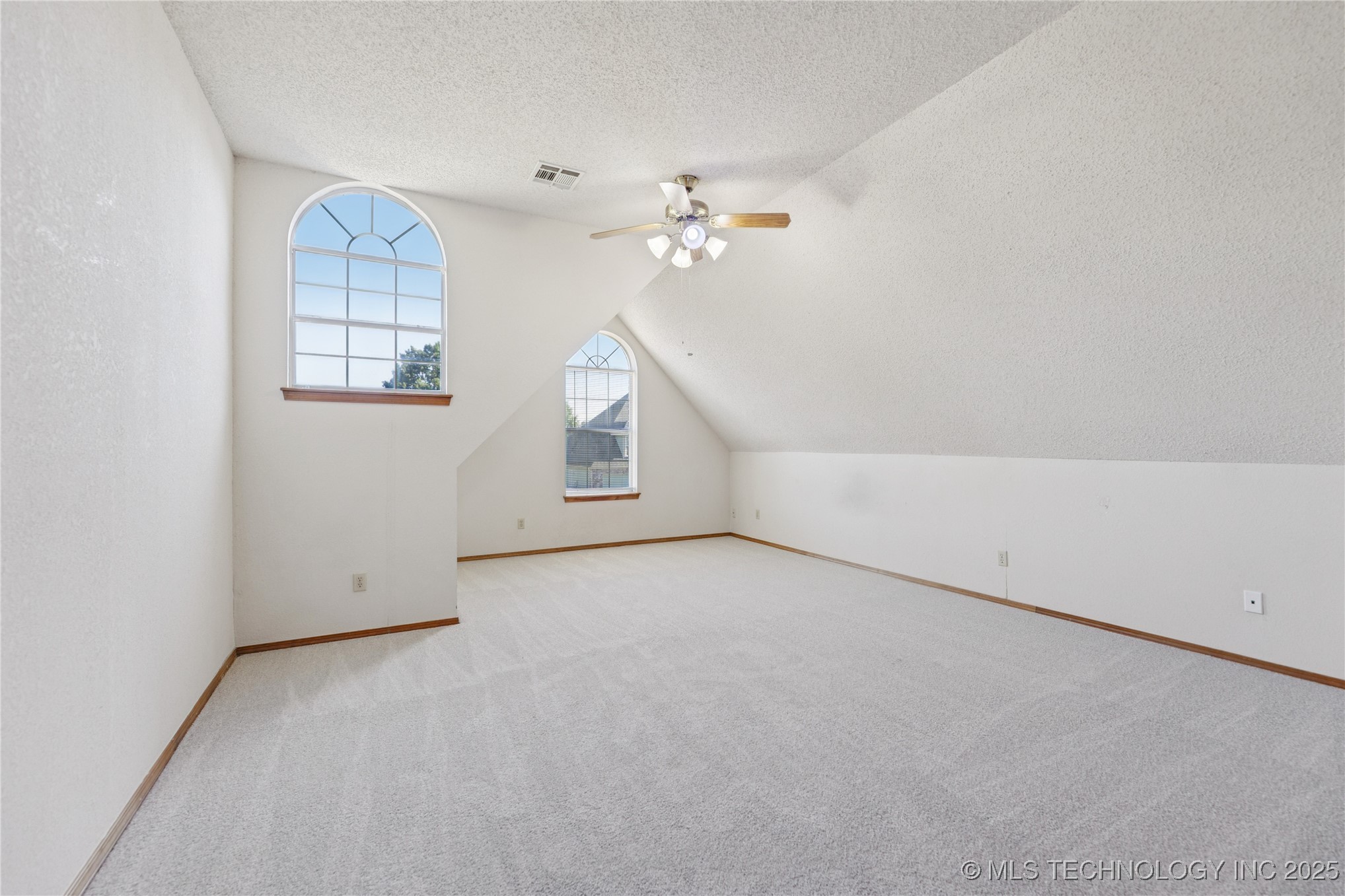 2525 W Ithica Street Property Photo 24
