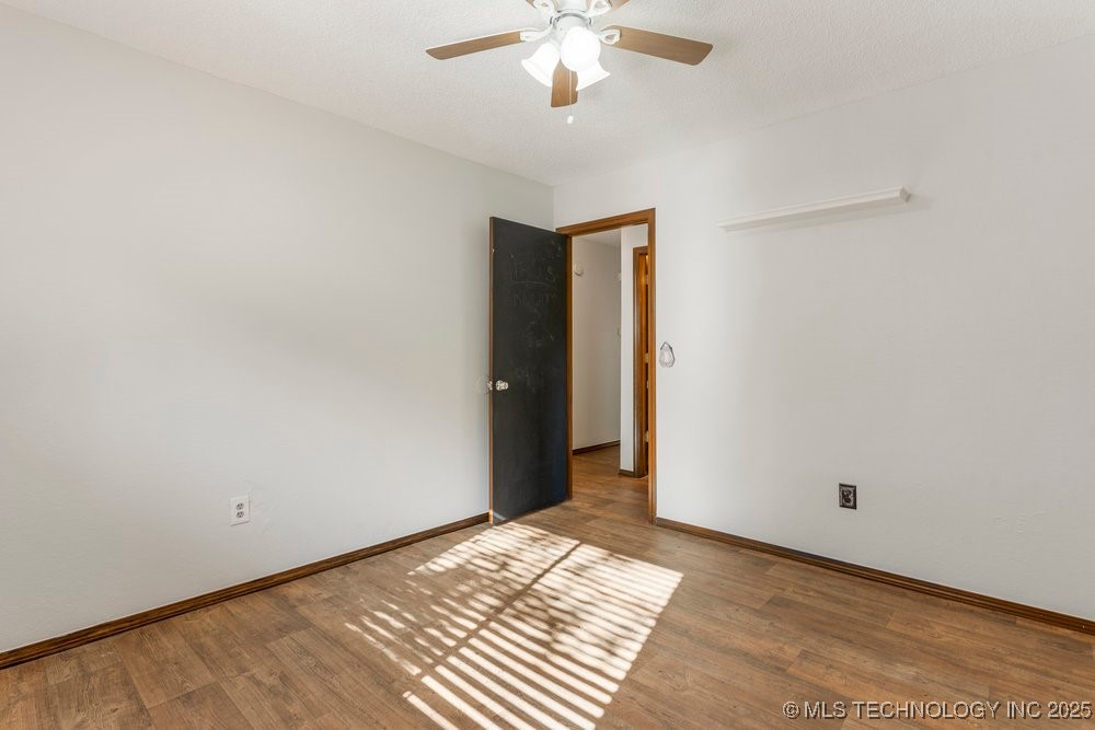 12007 E 88th Place N Property Photo 27