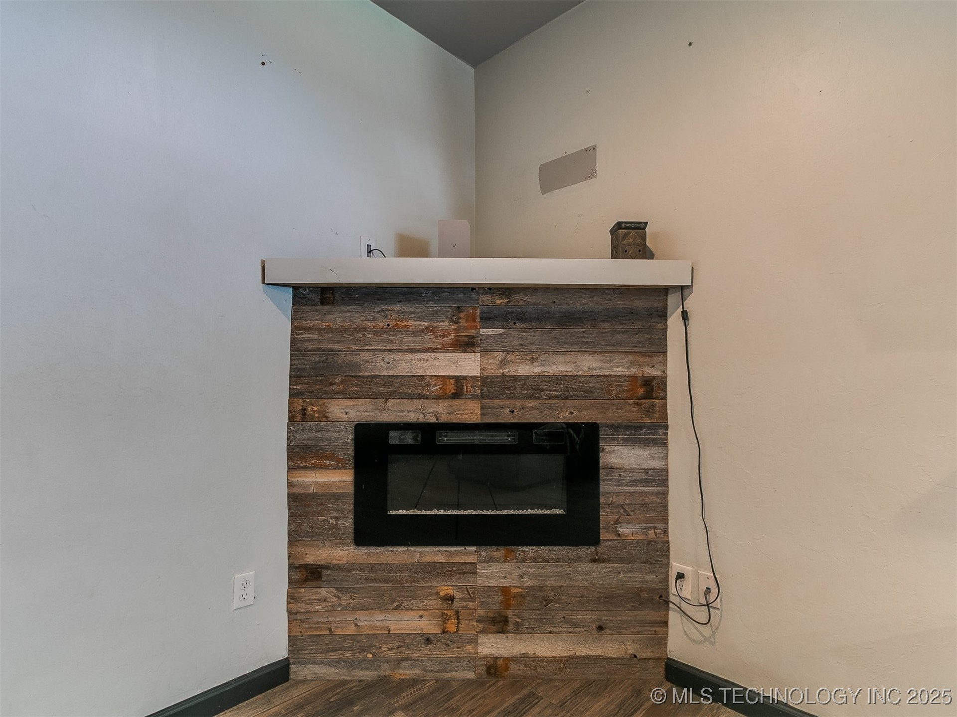 420 Ne 17th Place Property Photo 21