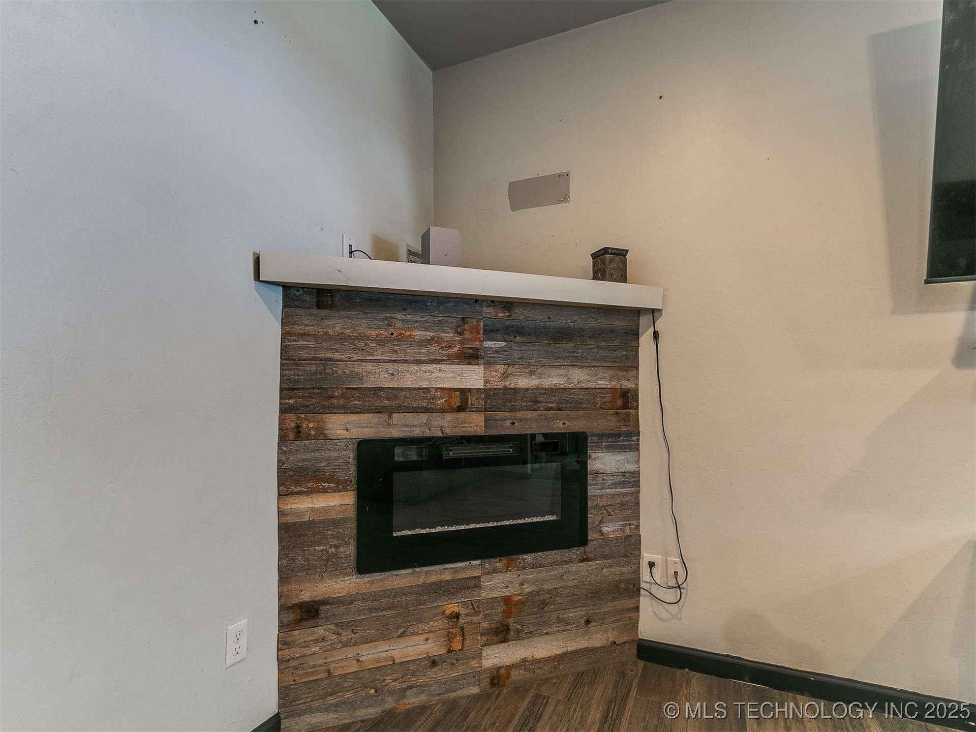 420 Ne 17th Place Property Photo 22
