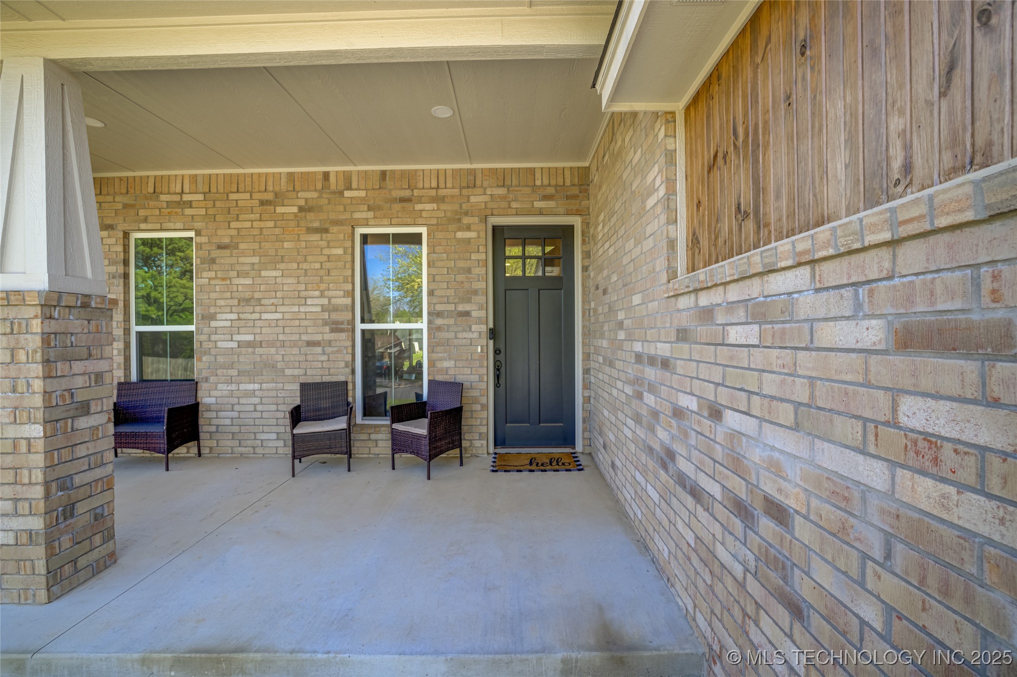 308 W Kerby Avenue Property Photo 10