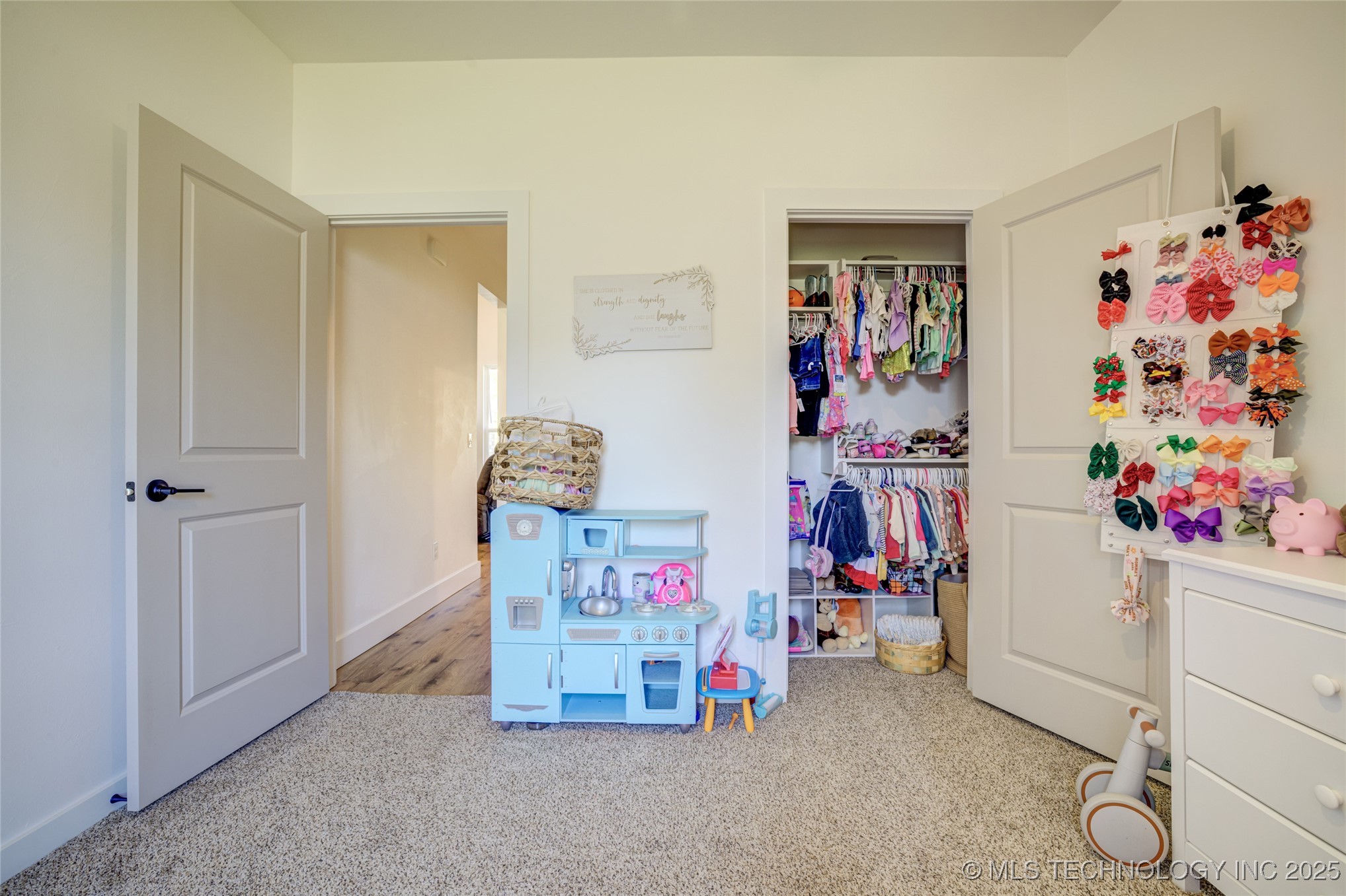 308 W Kerby Avenue Property Photo 19