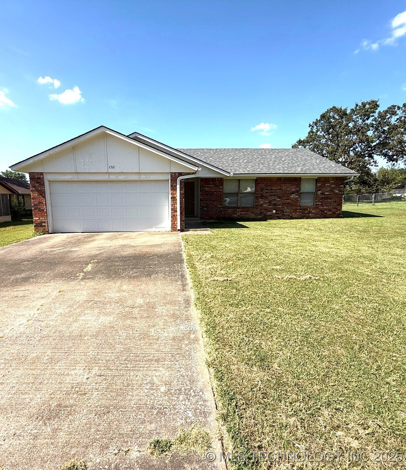 1511 Oakwood Drive Property Photo 22