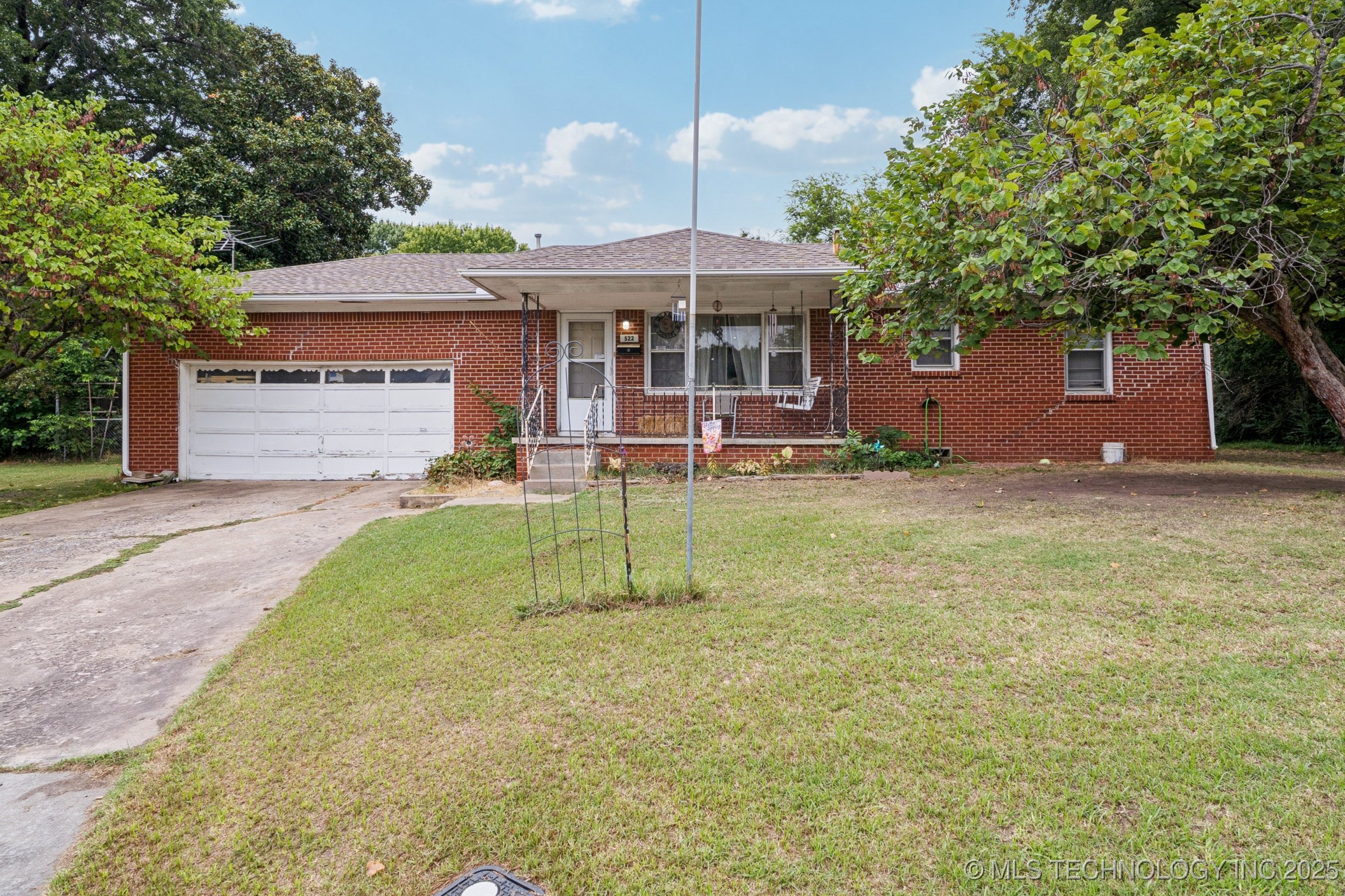 522 S 107th East Avenue Property Photo 1