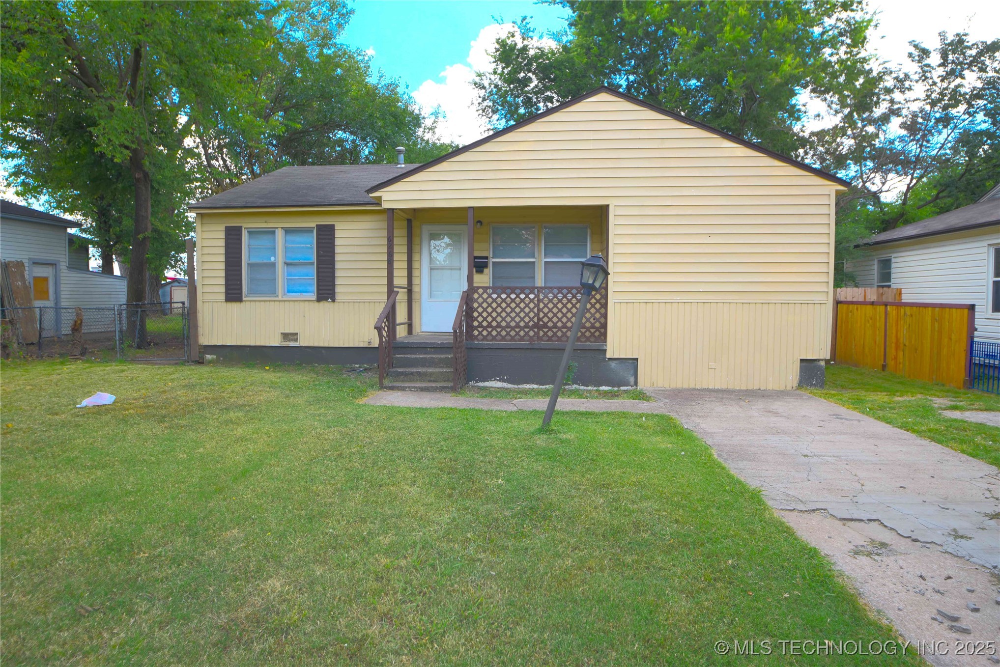 6268 E Latimer Street Property Photo 1
