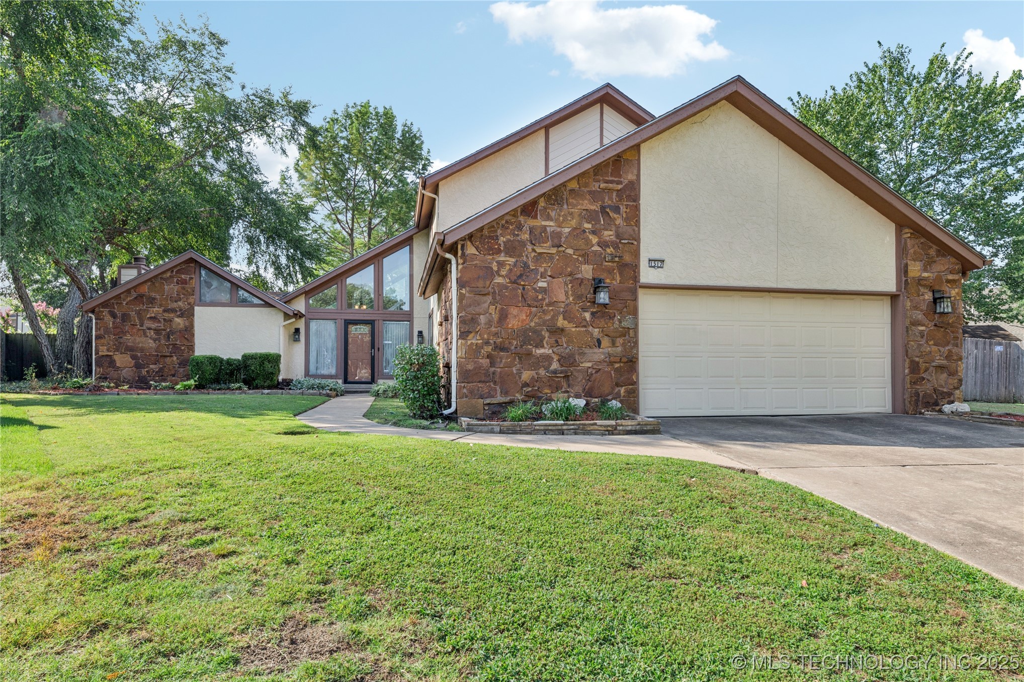 1517 S Nyssa Avenue Property Photo 1