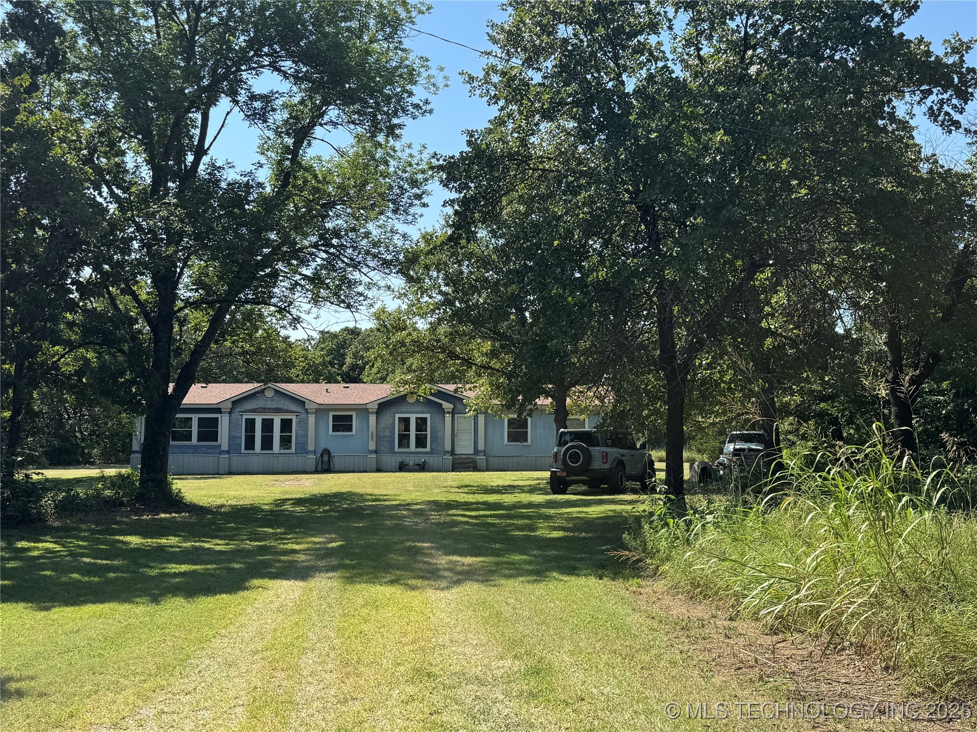 858 S Highway 99 Road Property Photo 6