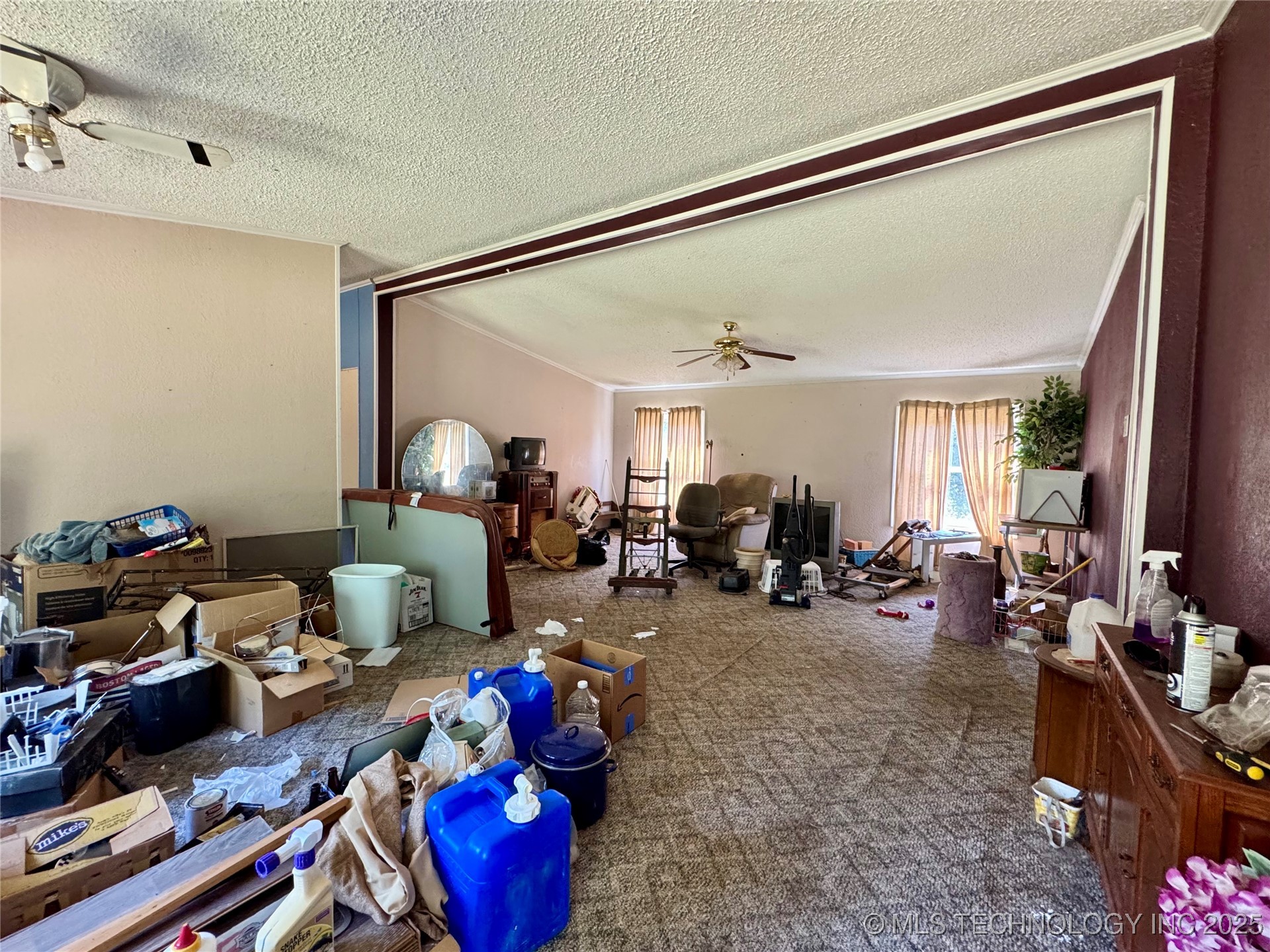 858 S Highway 99 Road Property Photo 10