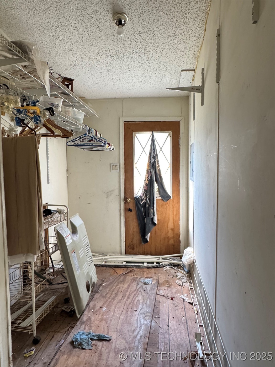 858 S Highway 99 Road Property Photo 19