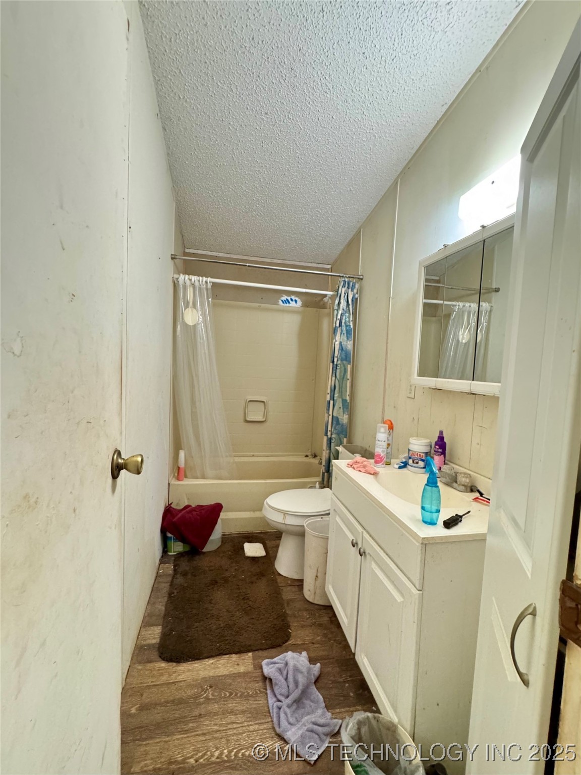 858 S Highway 99 Road Property Photo 24