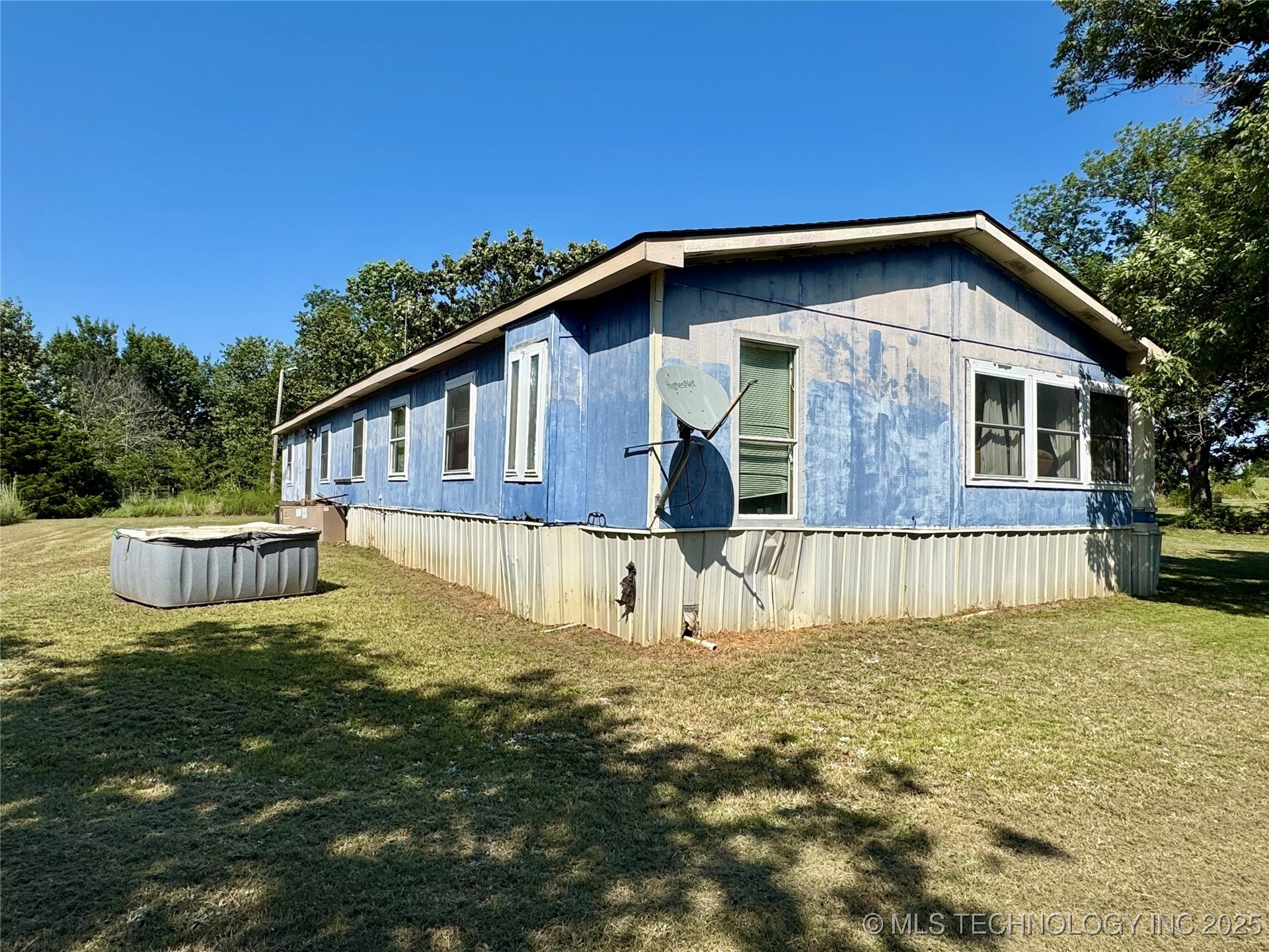 858 S Highway 99 Road Property Photo 26