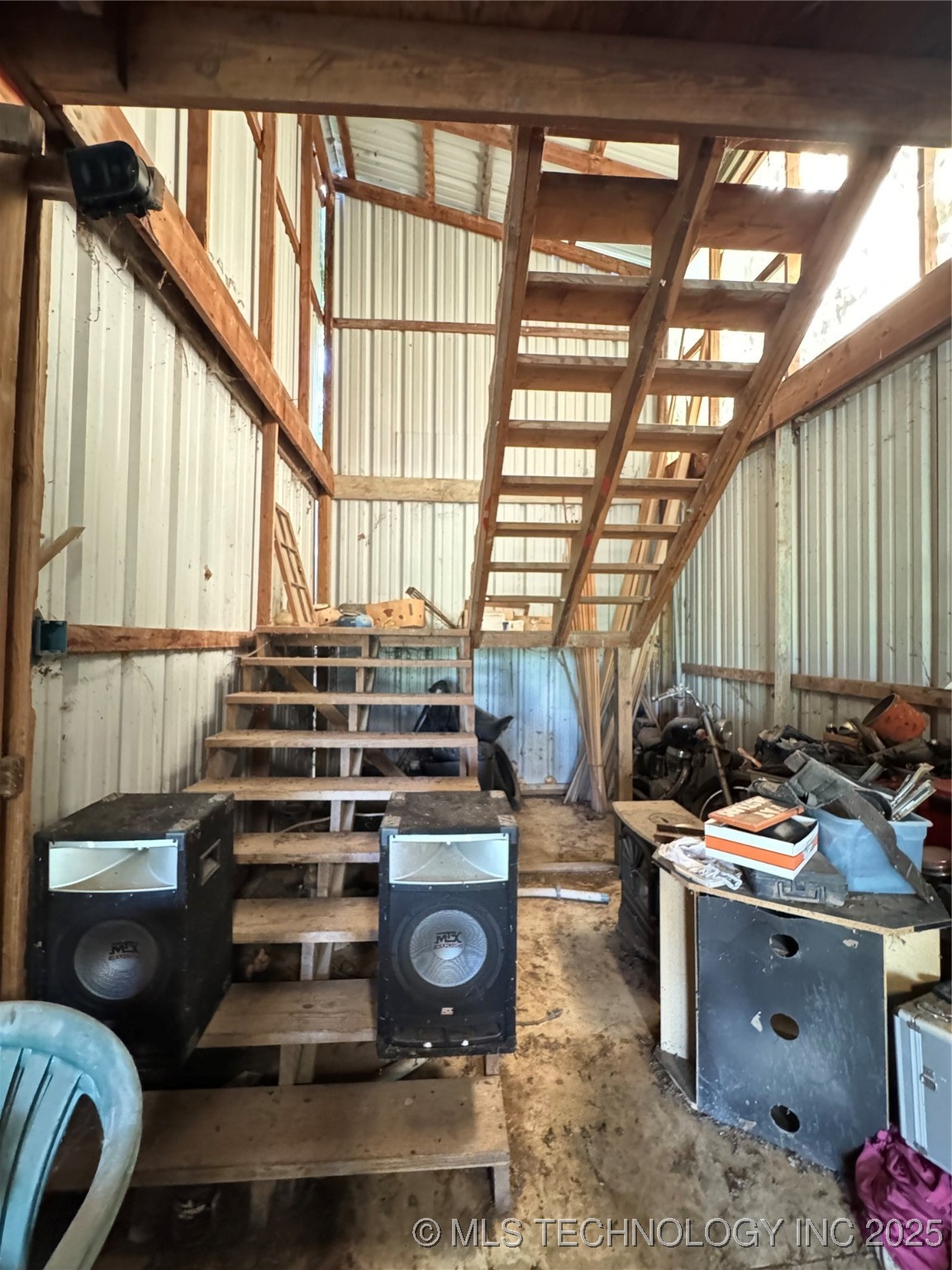 858 S Highway 99 Road Property Photo 42