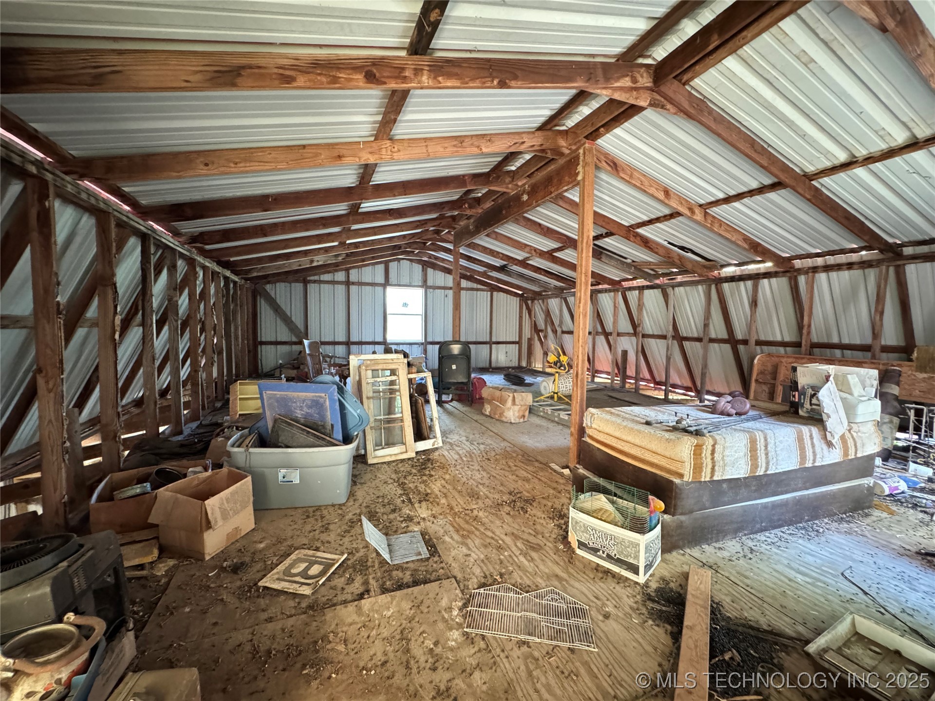 858 S Highway 99 Road Property Photo 43