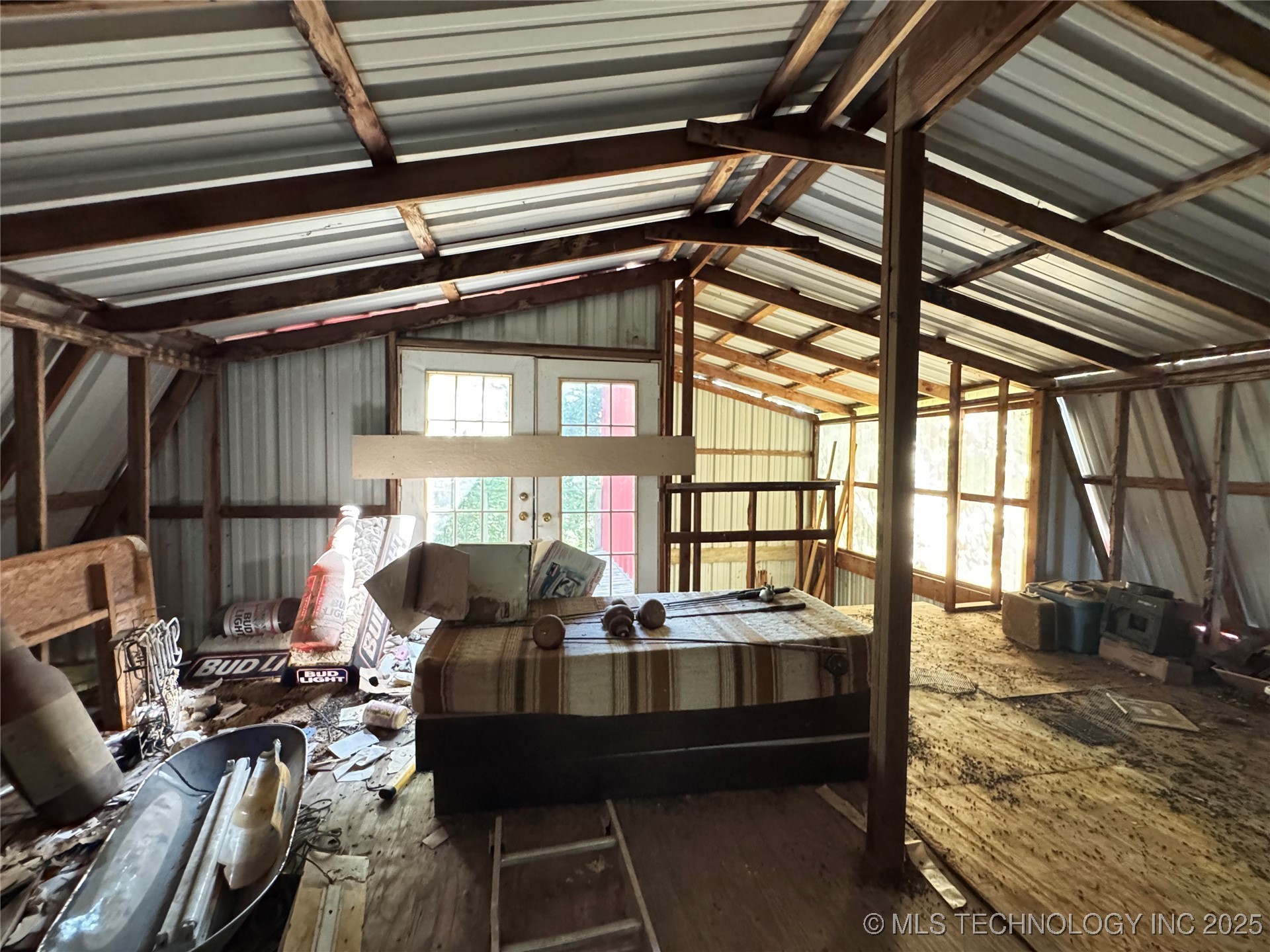 858 S Highway 99 Road Property Photo 44