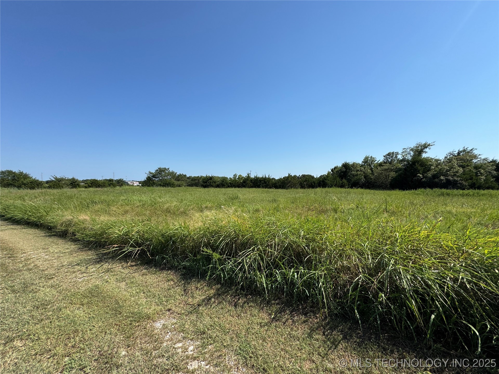 858 S Highway 99 Road Property Photo 57