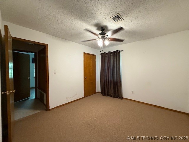 3546 E 2000 Property Photo 10