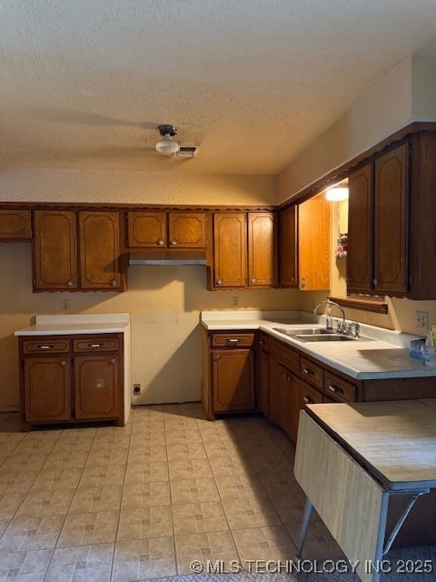 3546 E 2000 Property Photo 14