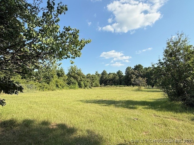 3546 E 2000 Property Photo 24