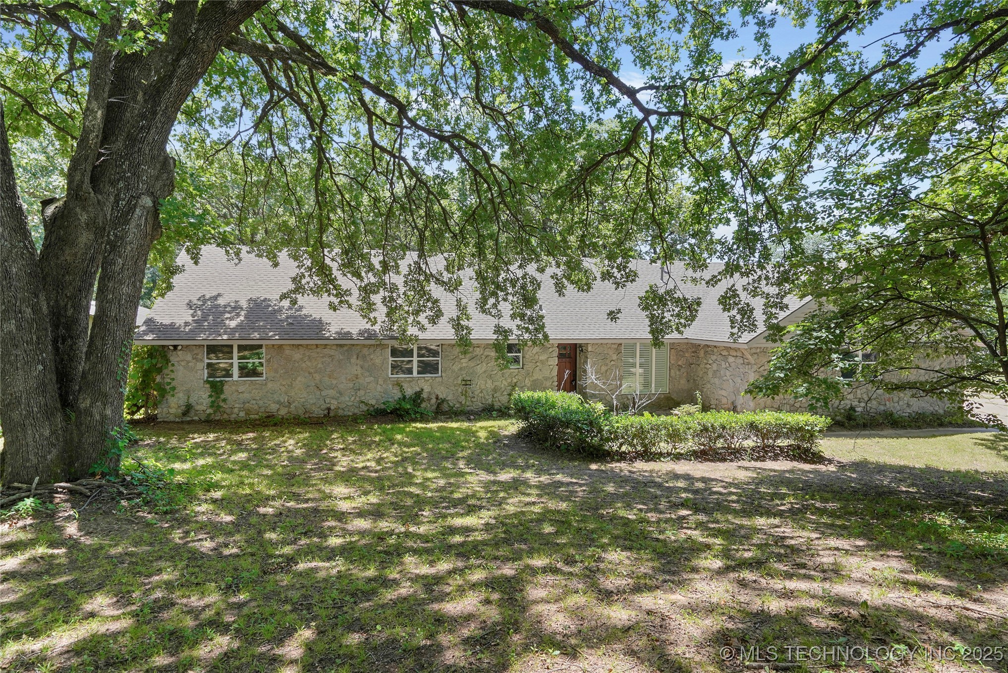 3740 E 104th Street Property Photo