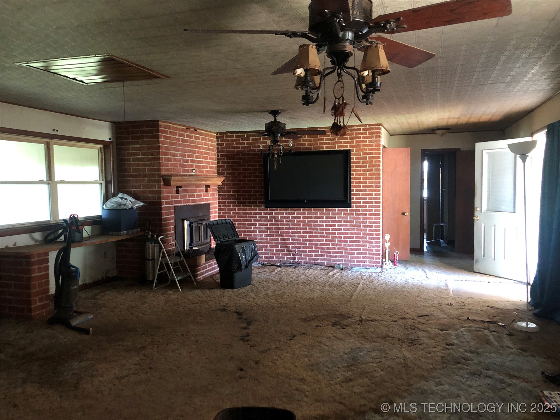 16590 S 257th West West Avenue Property Photo 4