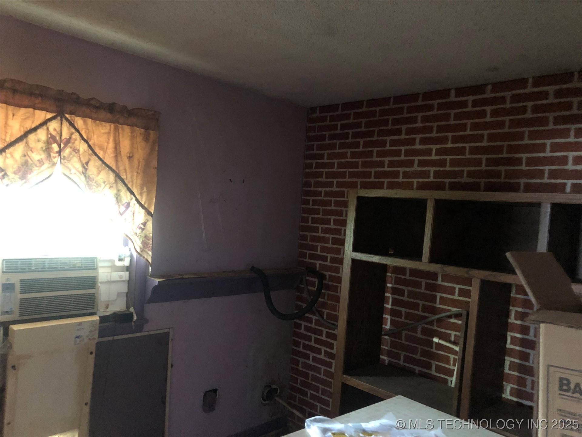 16590 S 257th West West Avenue Property Photo 9