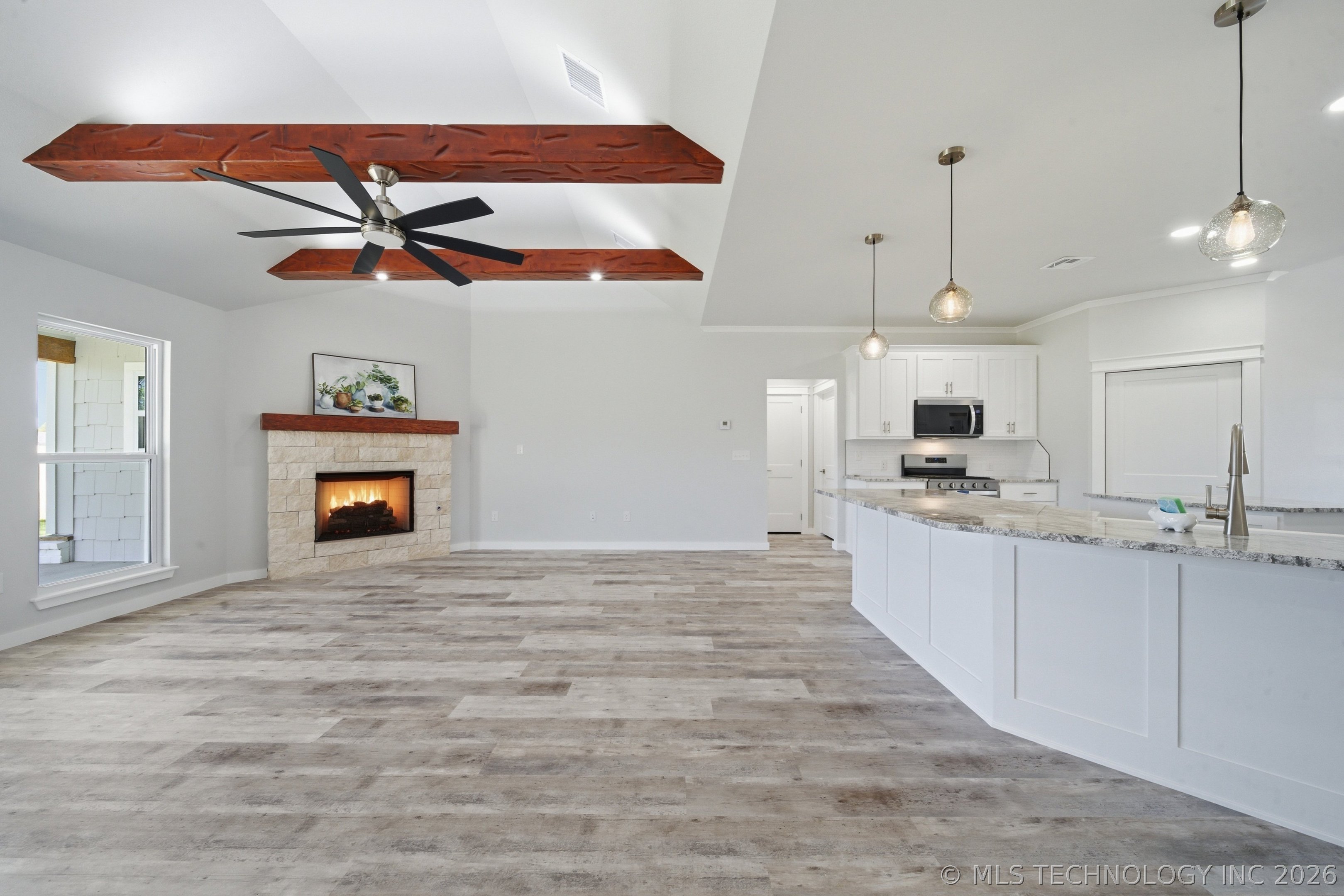 21524 E 35th Place S Property Photo 11