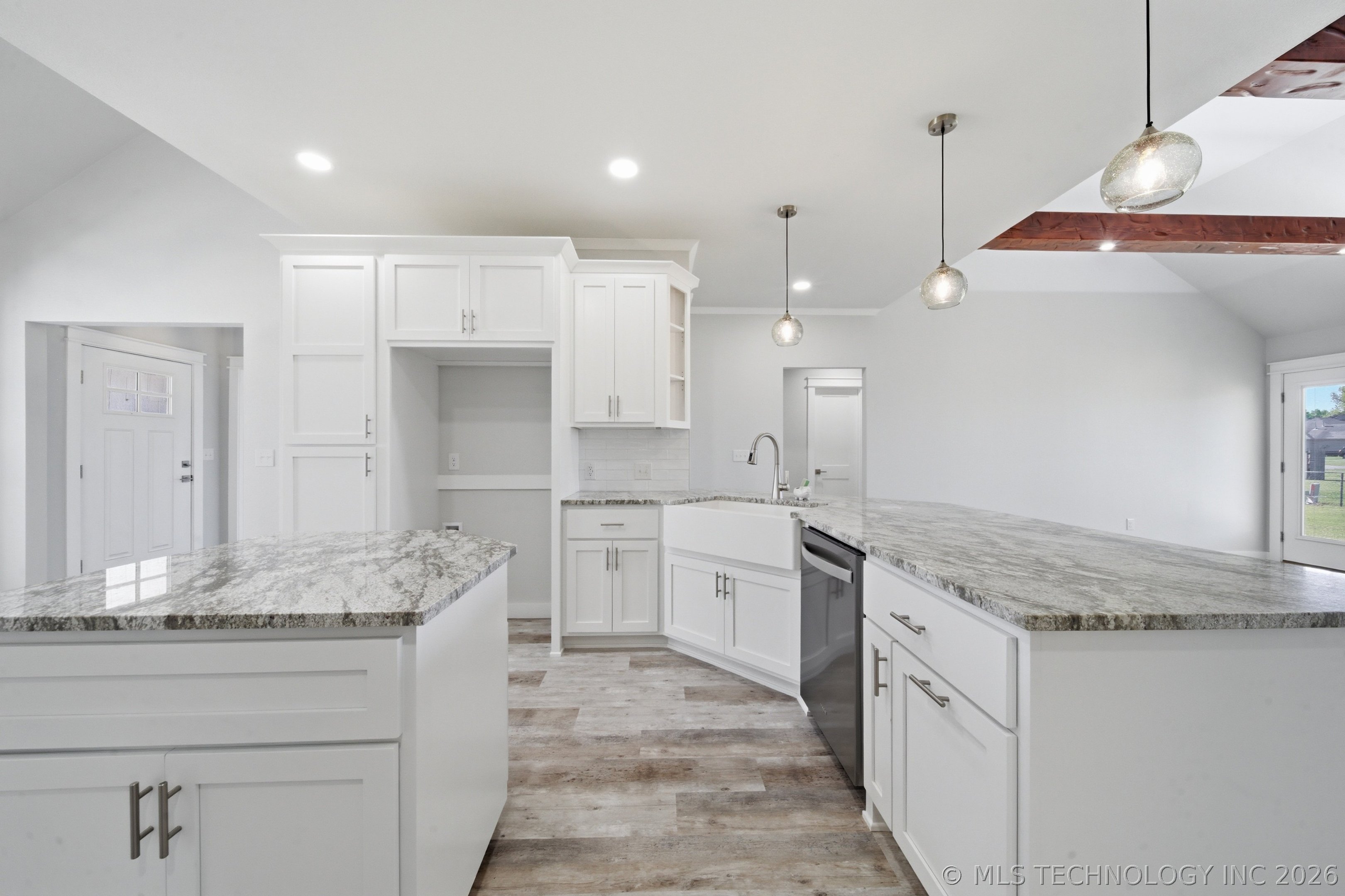 21524 E 35th Place S Property Photo 15