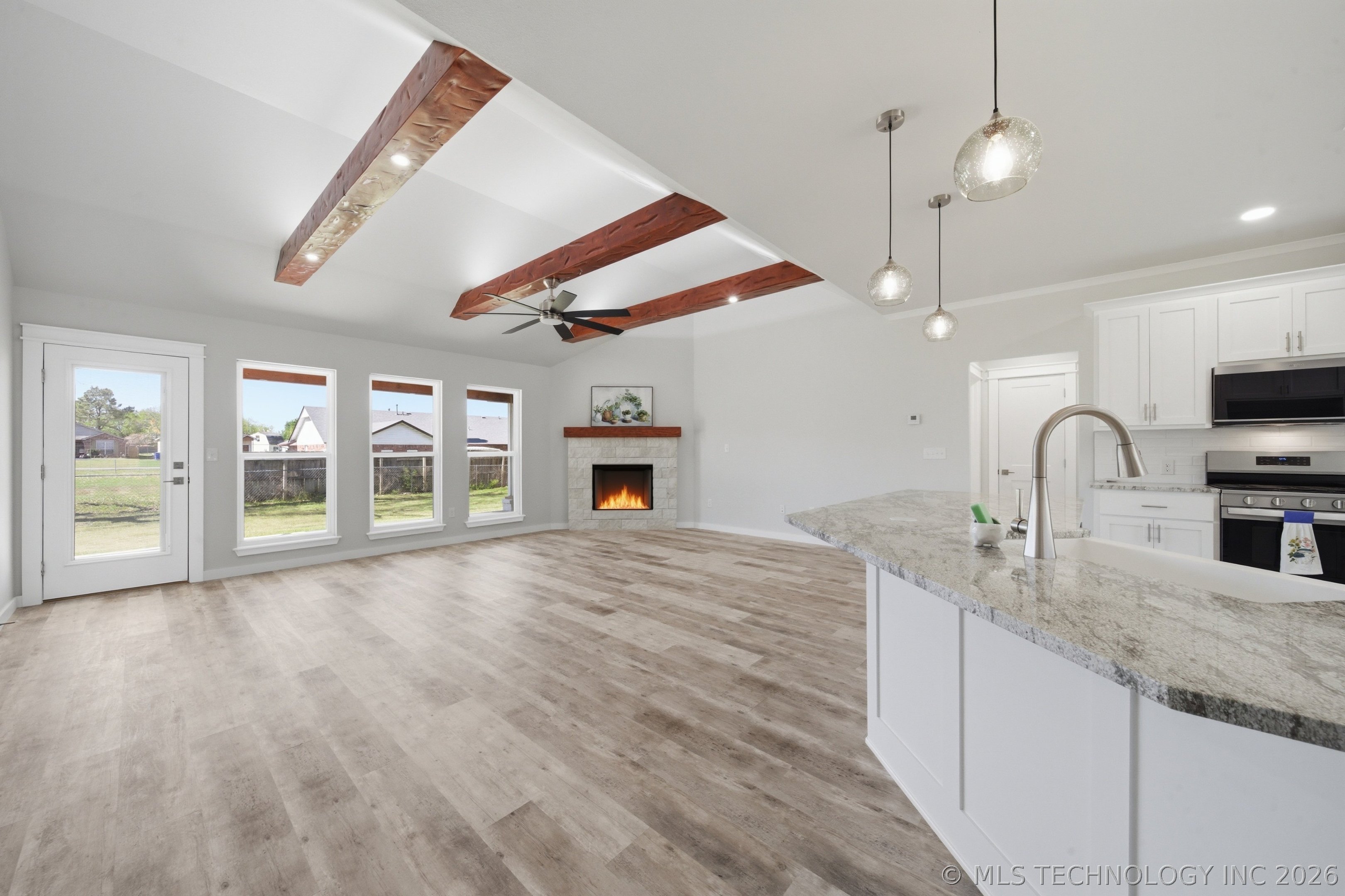 21524 E 35th Place S Property Photo 18