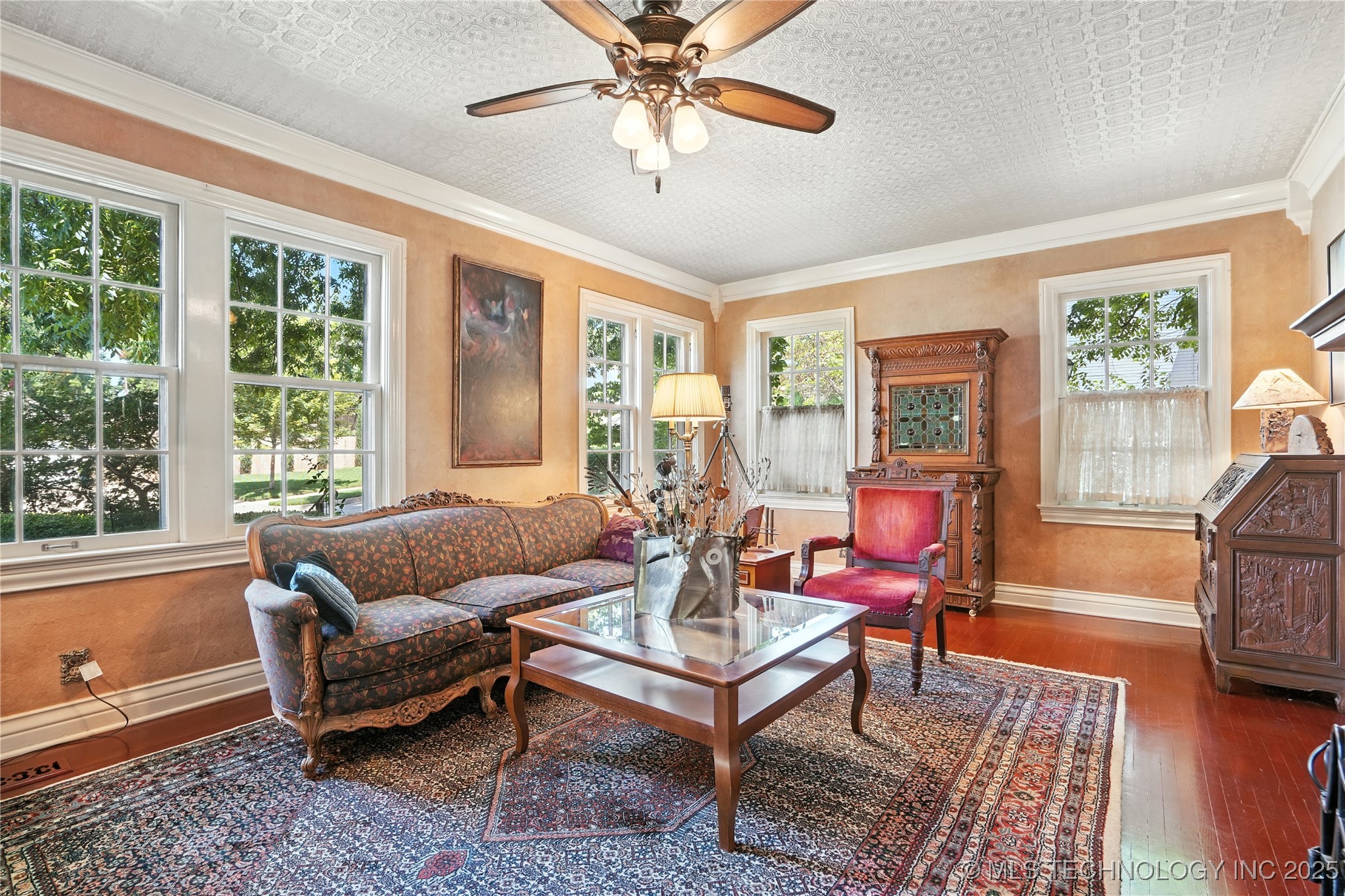 640 W 14th Street Property Photo 13