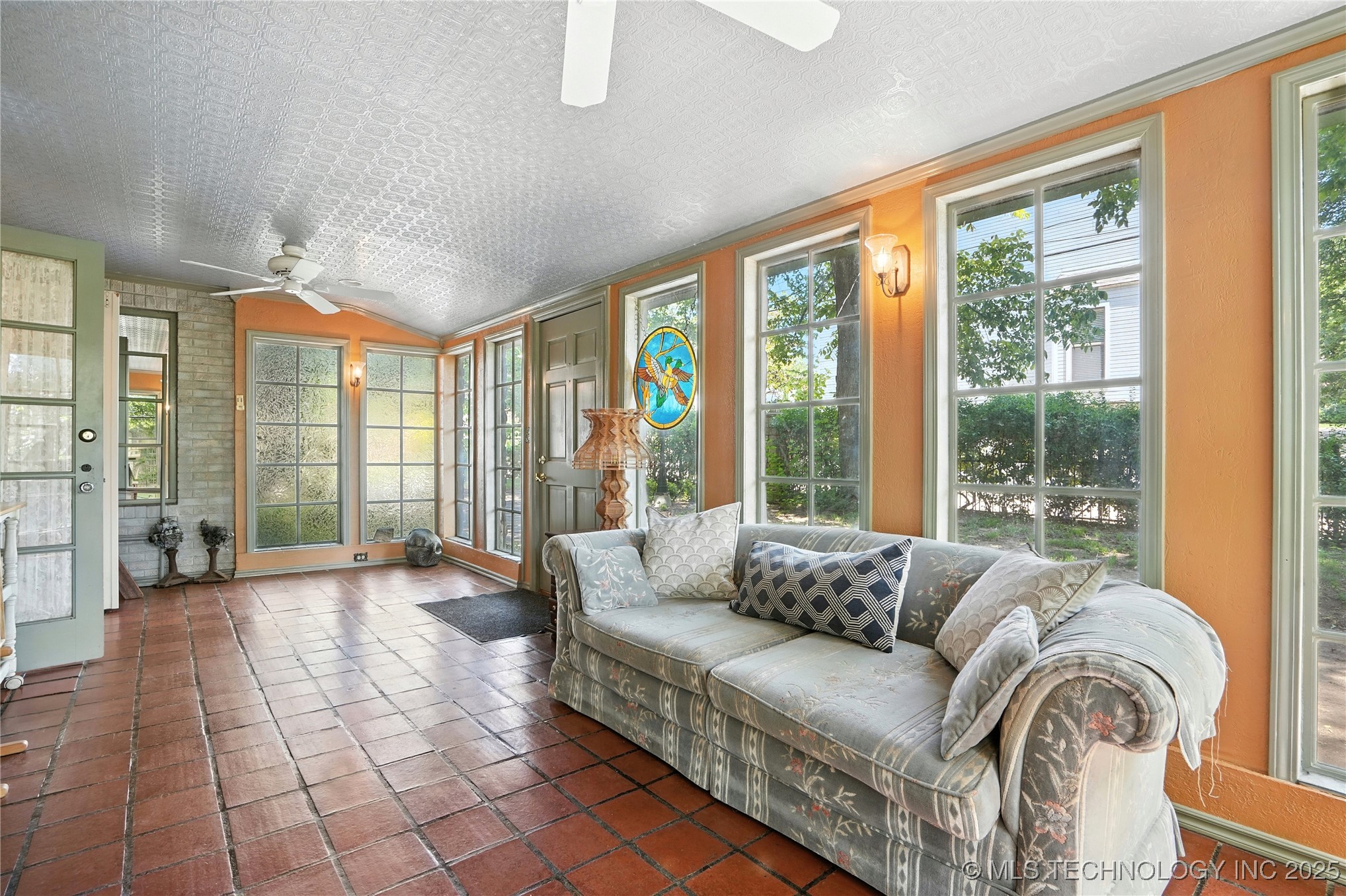 640 W 14th Street Property Photo 17