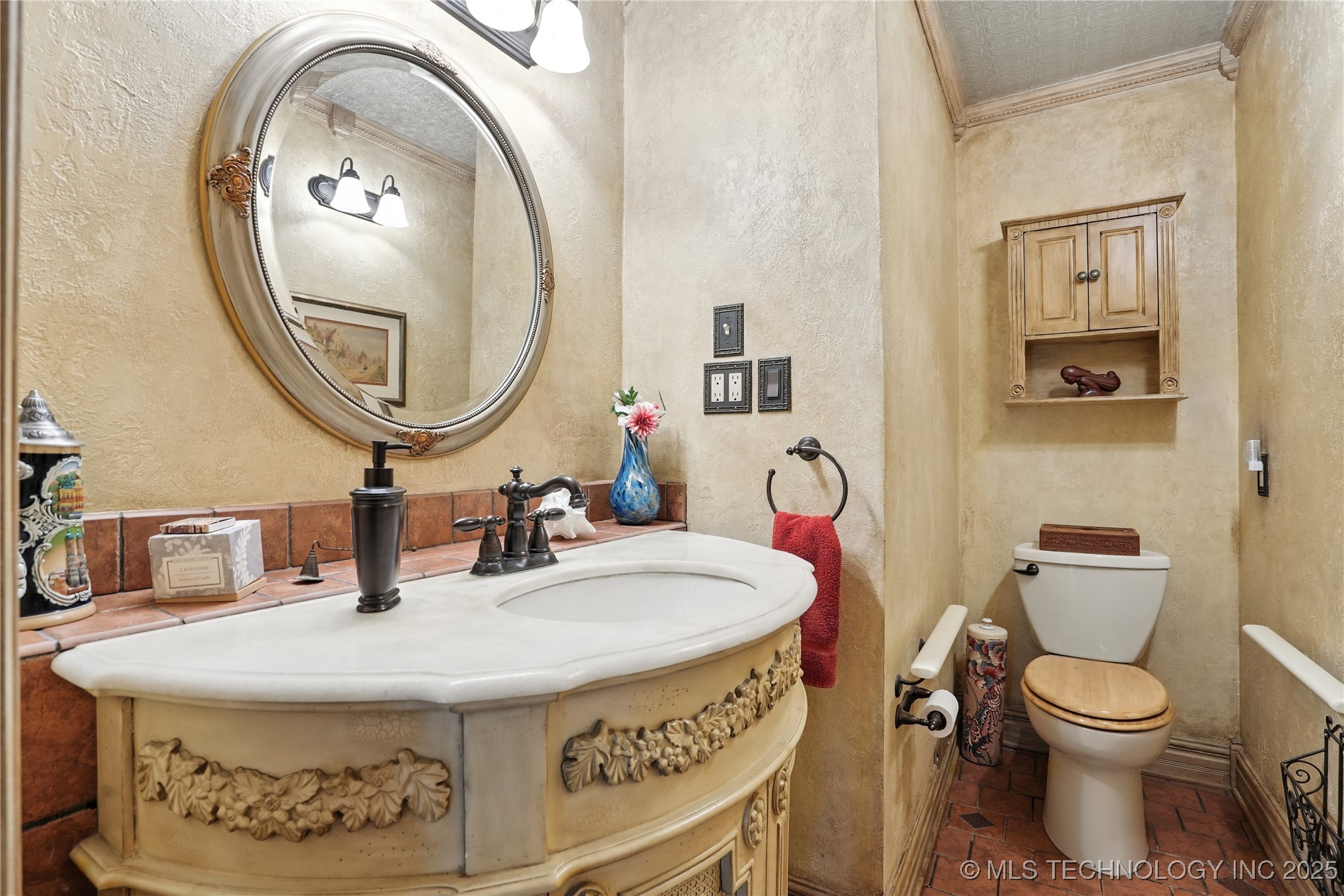 640 W 14th Street Property Photo 29