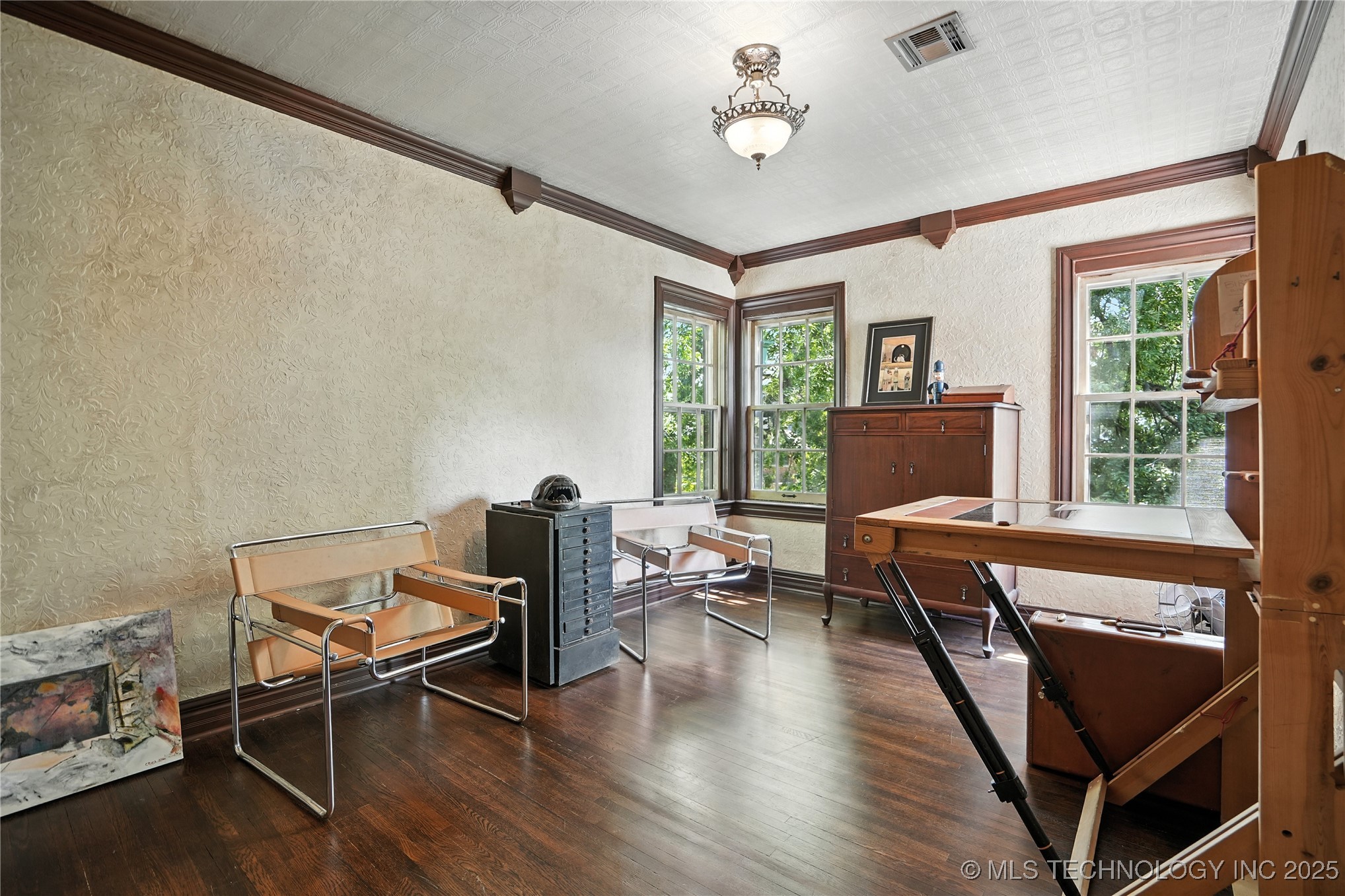 640 W 14th Street Property Photo 39