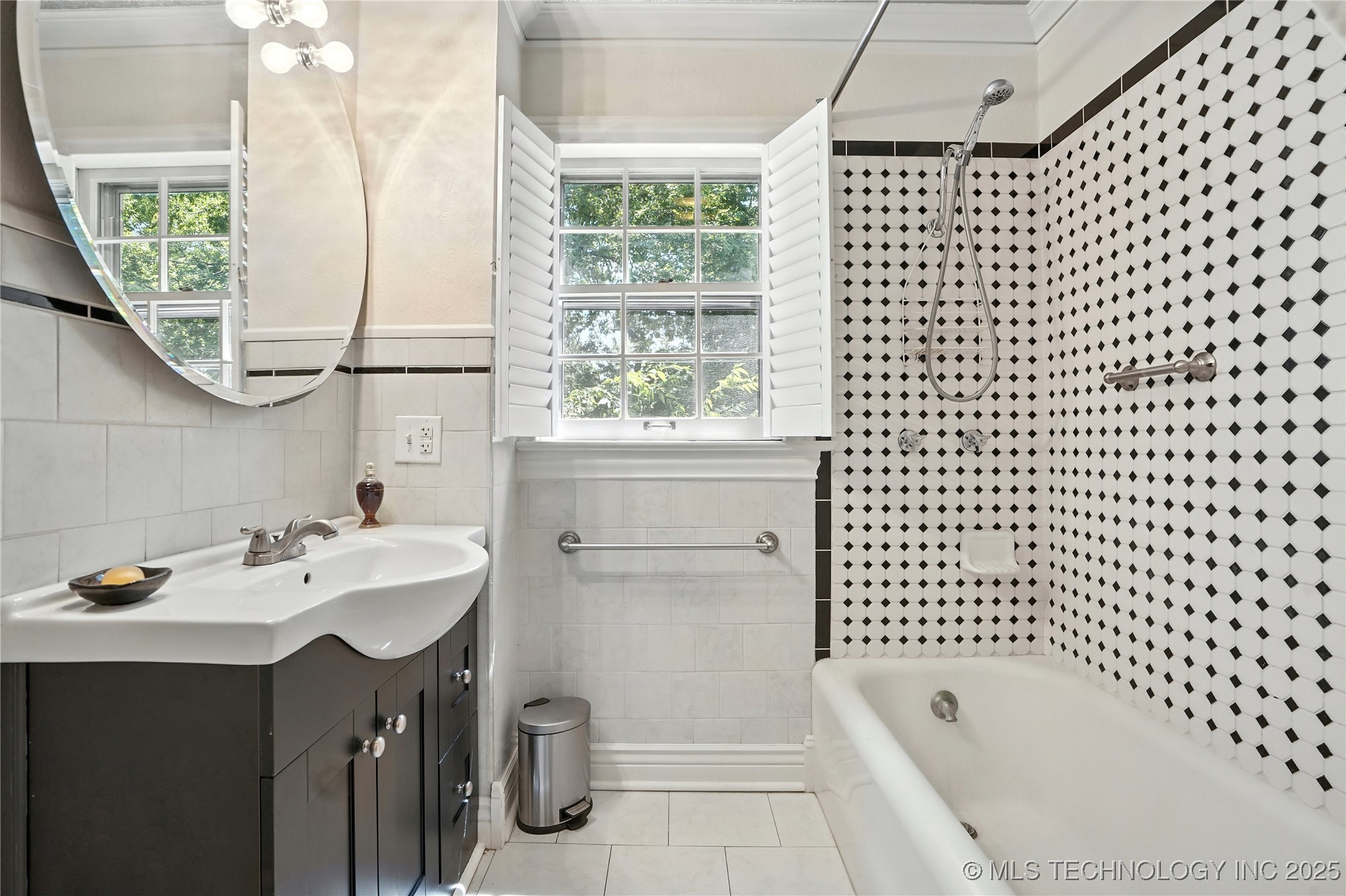 640 W 14th Street Property Photo 44