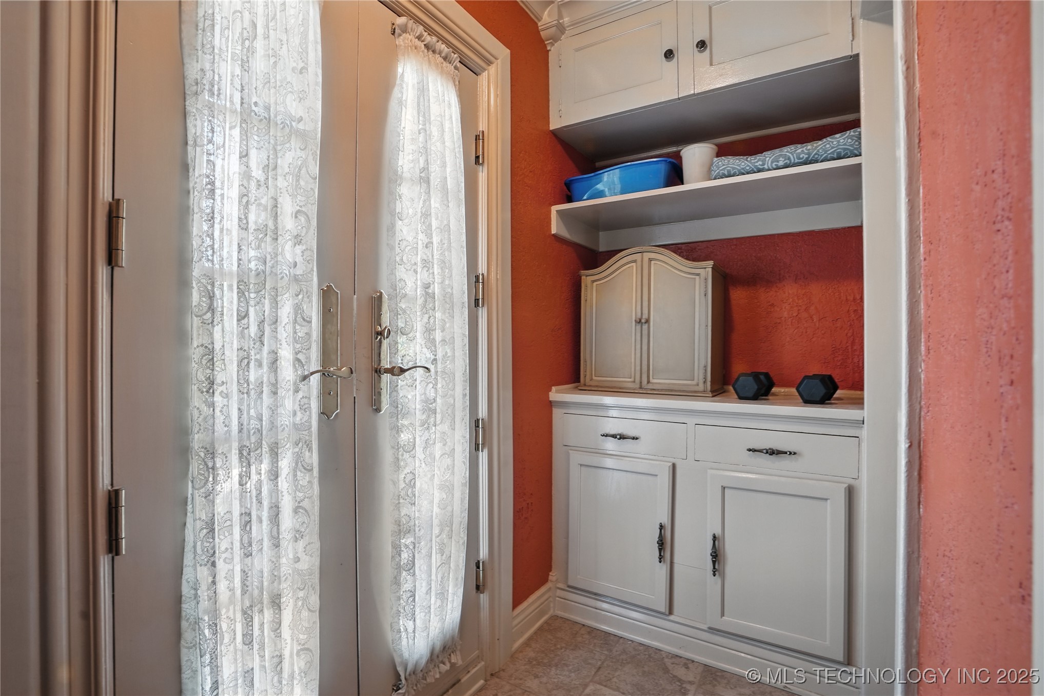 640 W 14th Street Property Photo 47