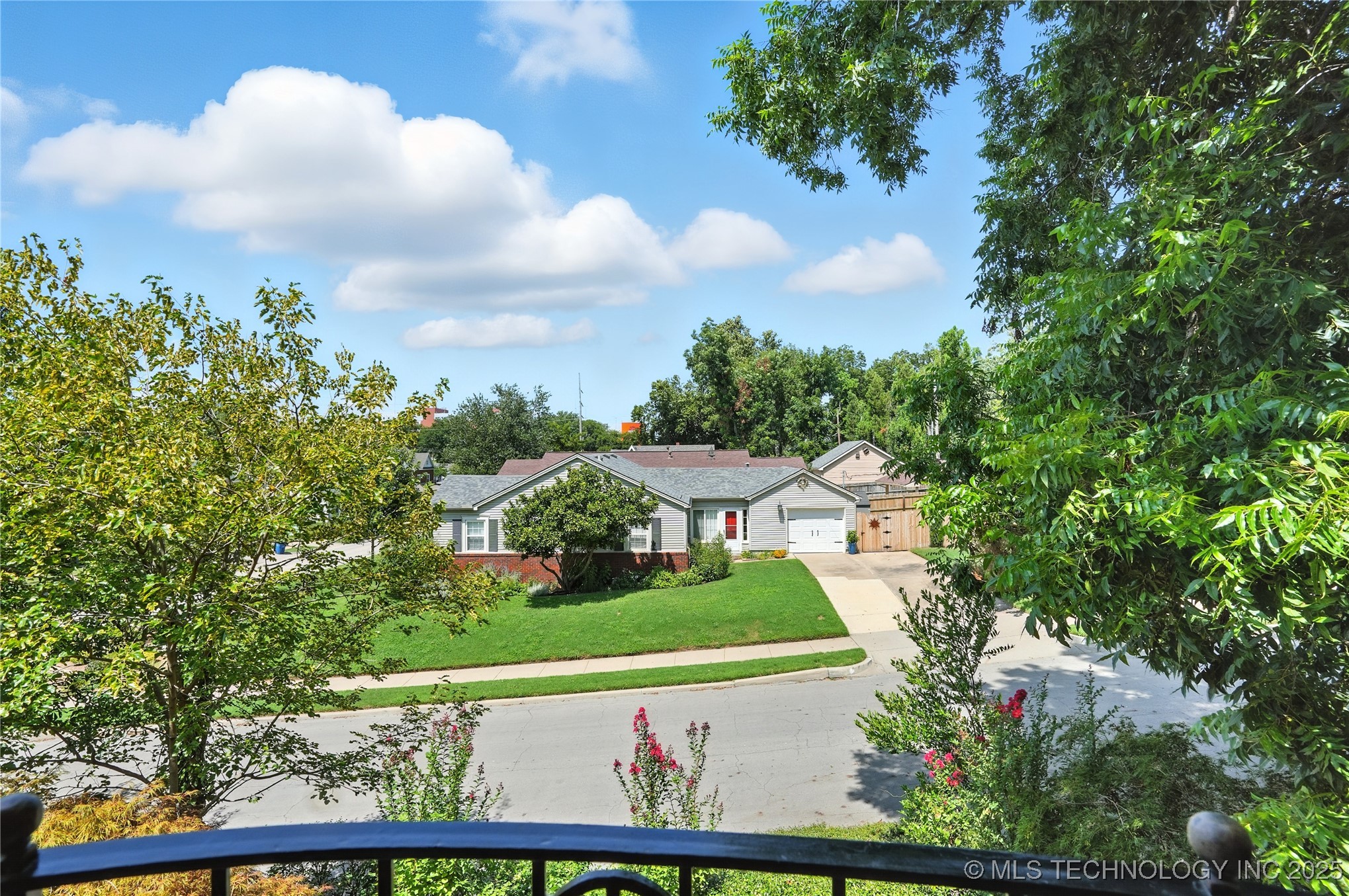 640 W 14th Street Property Photo 49