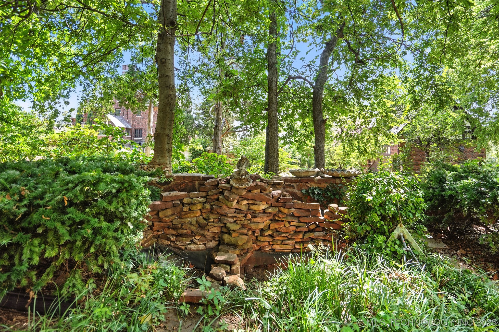 640 W 14th Street Property Photo 56